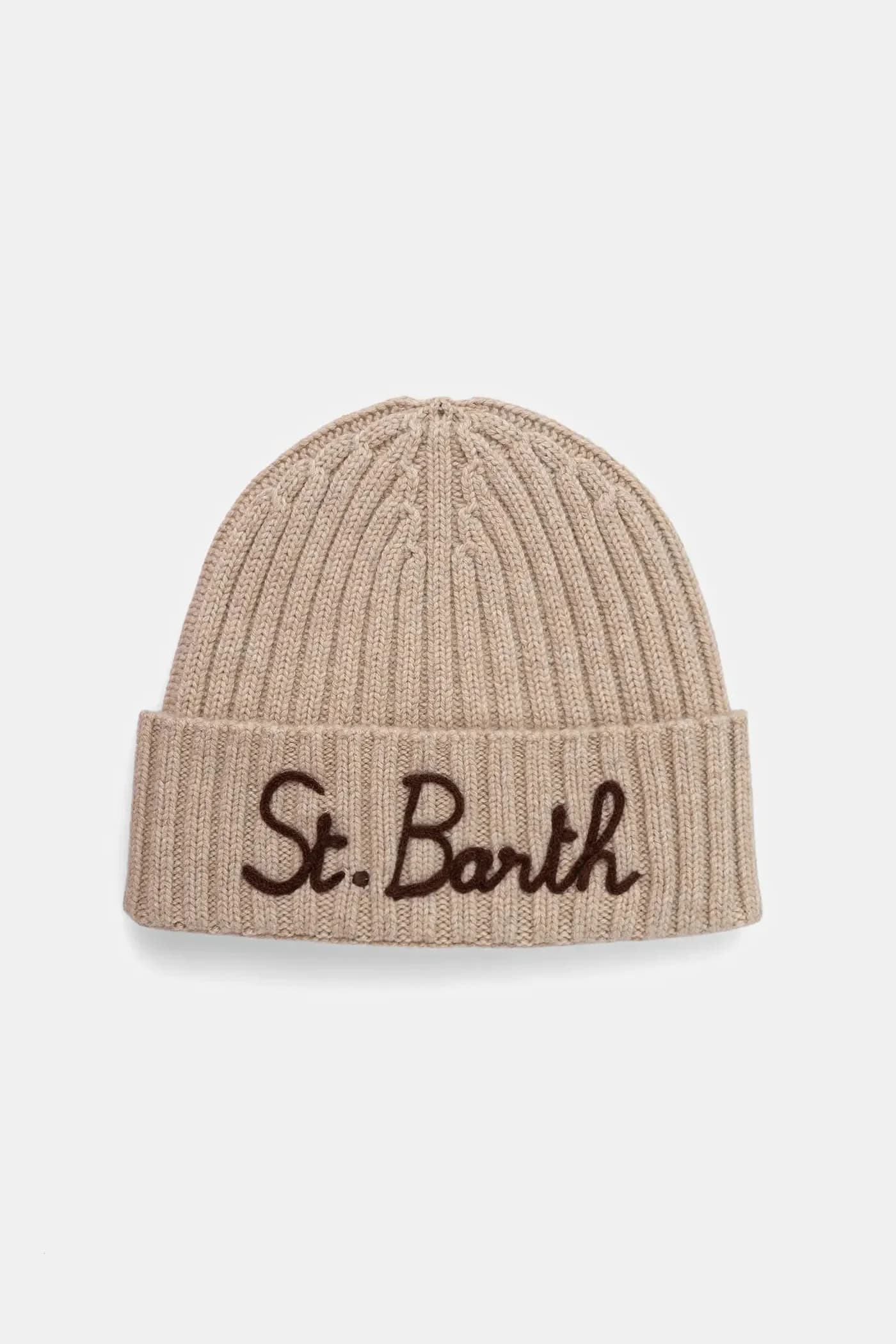 Шерстяная шапка