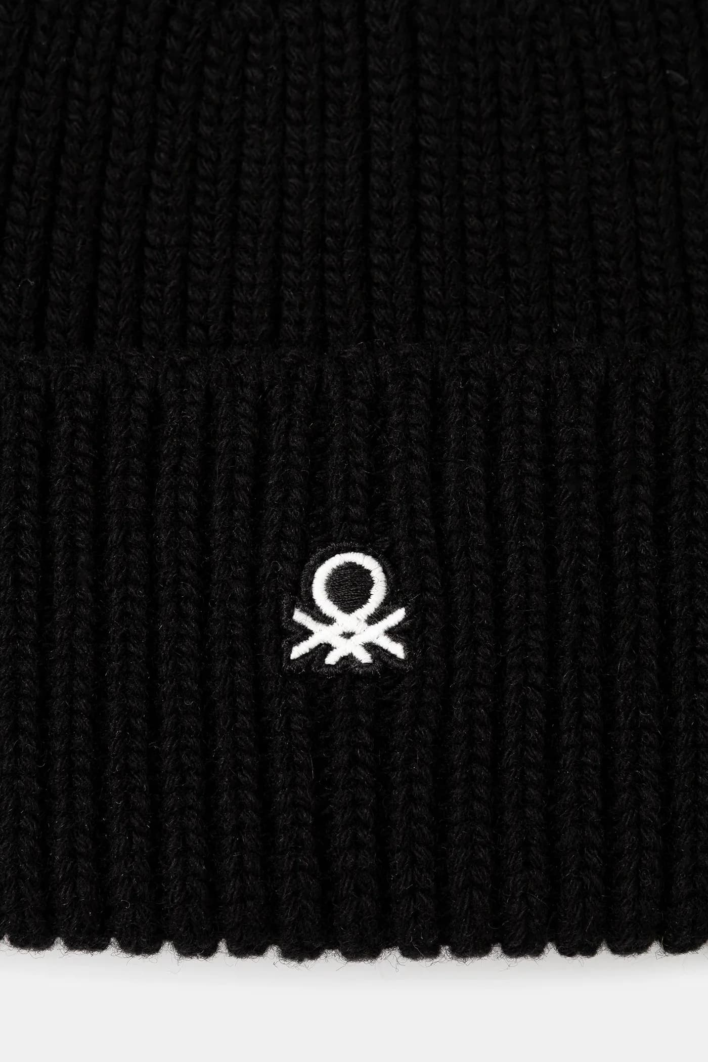 Шапка из смесовой шерсти - фото 3