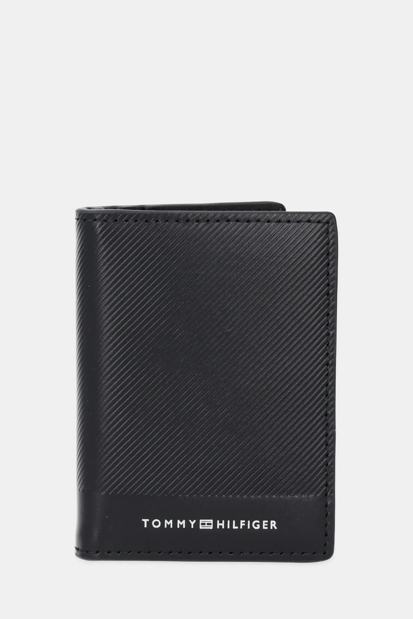 Кожаный футляр для карт