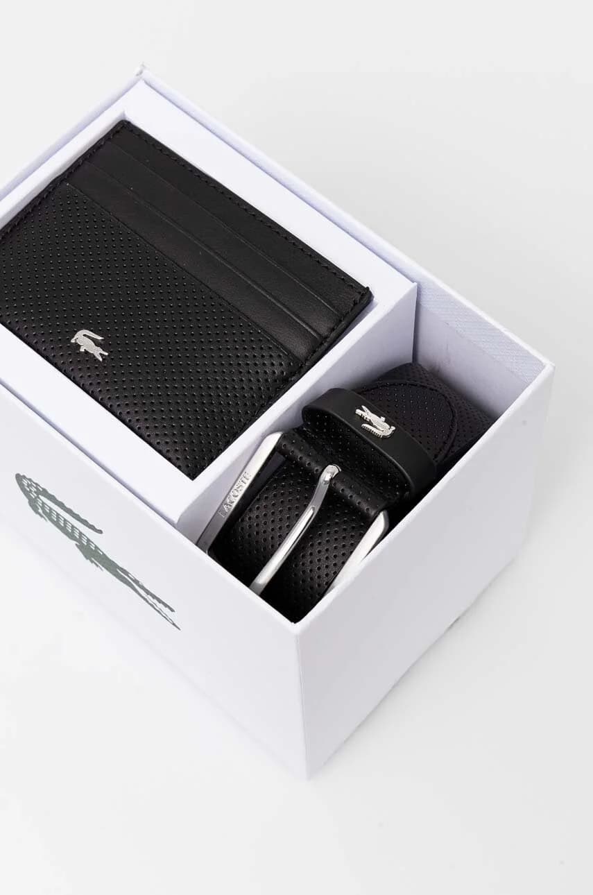 Футляр для карточек и кожаный ремешок