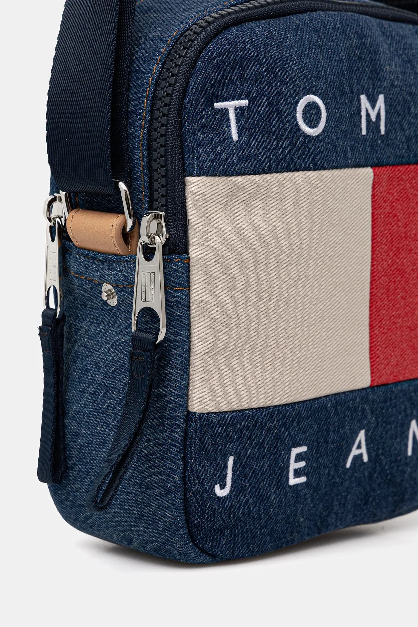 Tommy Jeans - фото 4