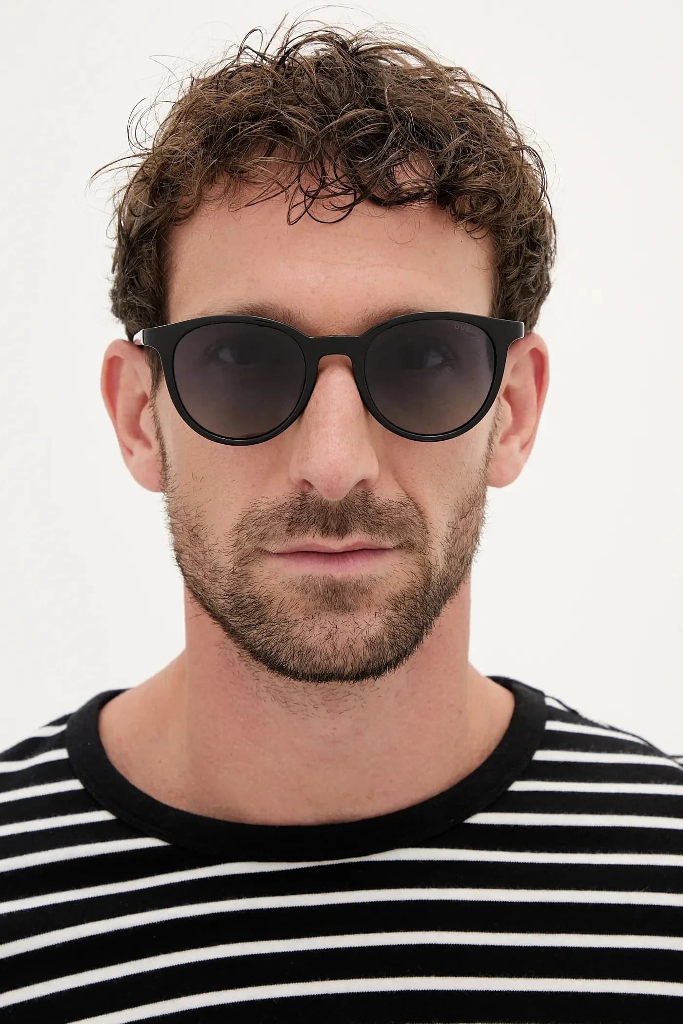 Солнцезащитные очки - фото 9