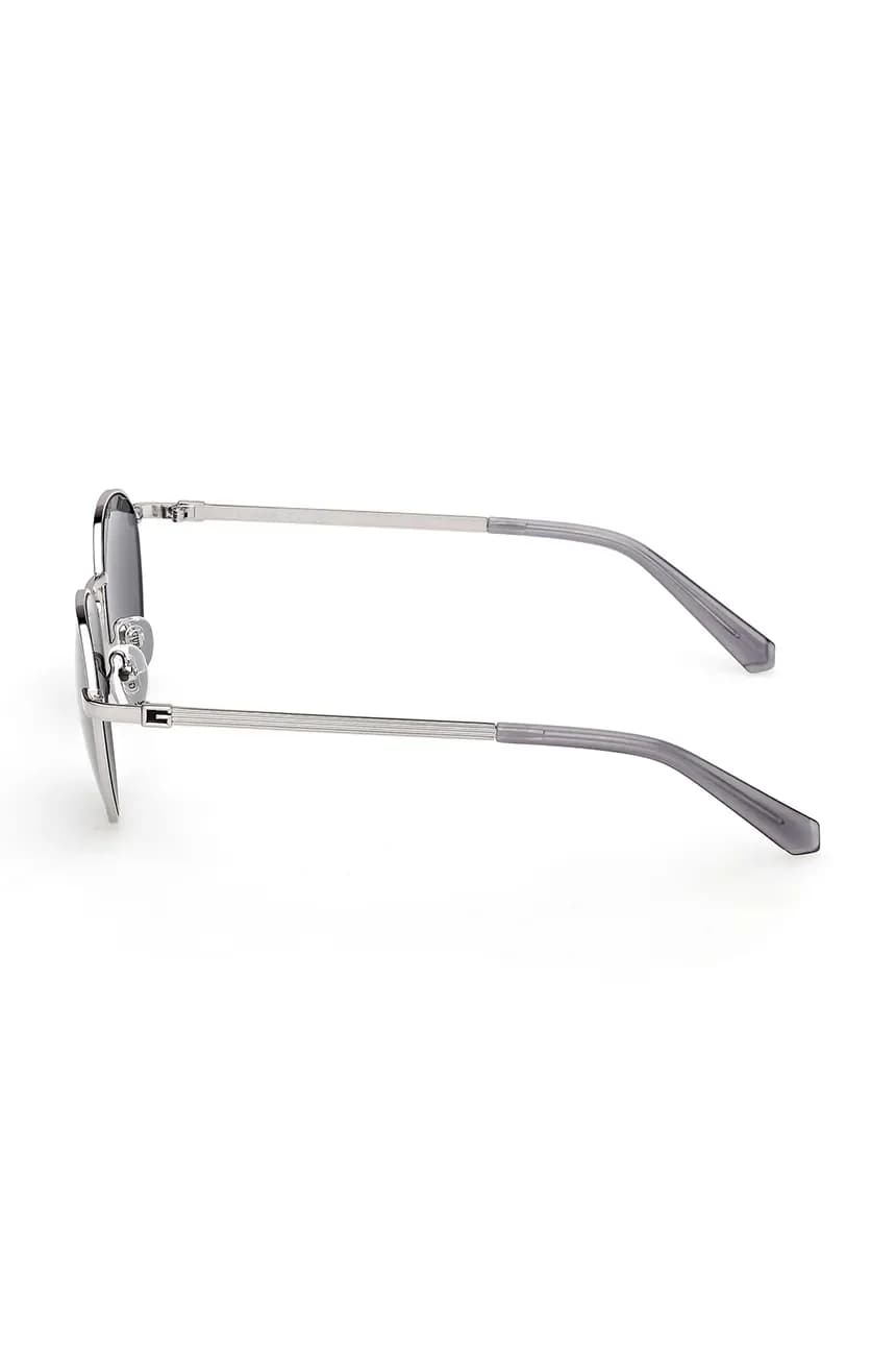 Солнцезащитные очки - фото 4