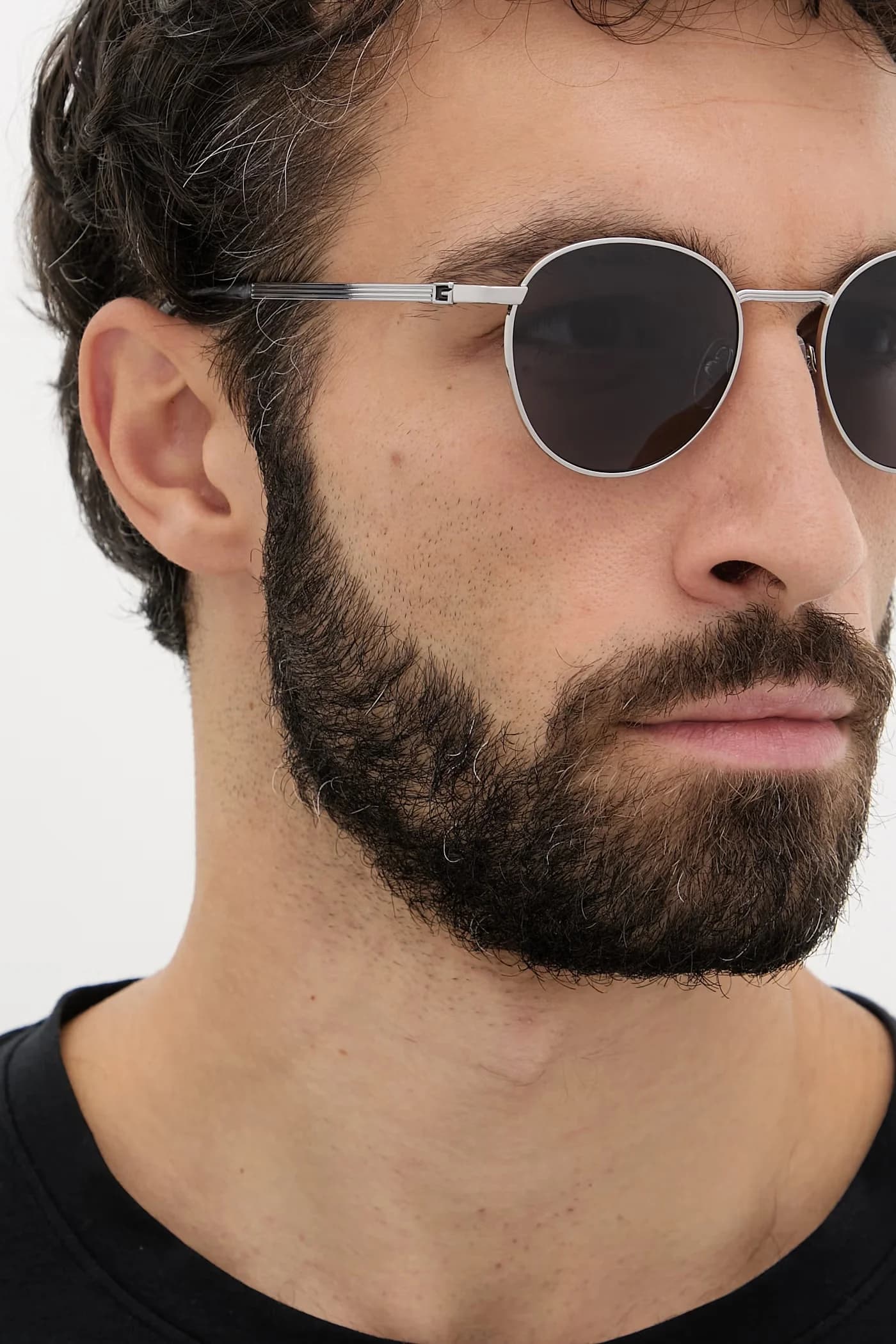 Солнцезащитные очки - фото 10