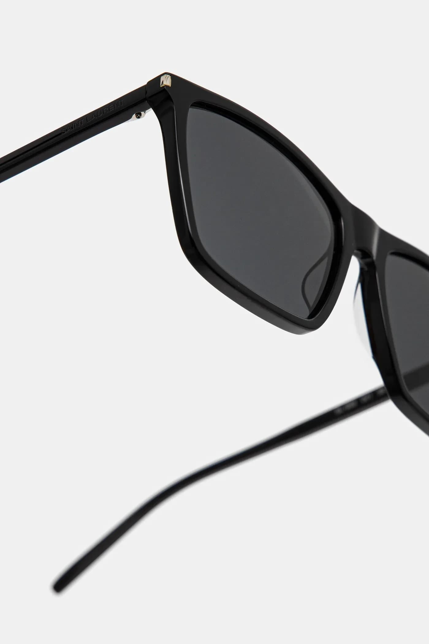 Солнцезащитные очки - фото 4