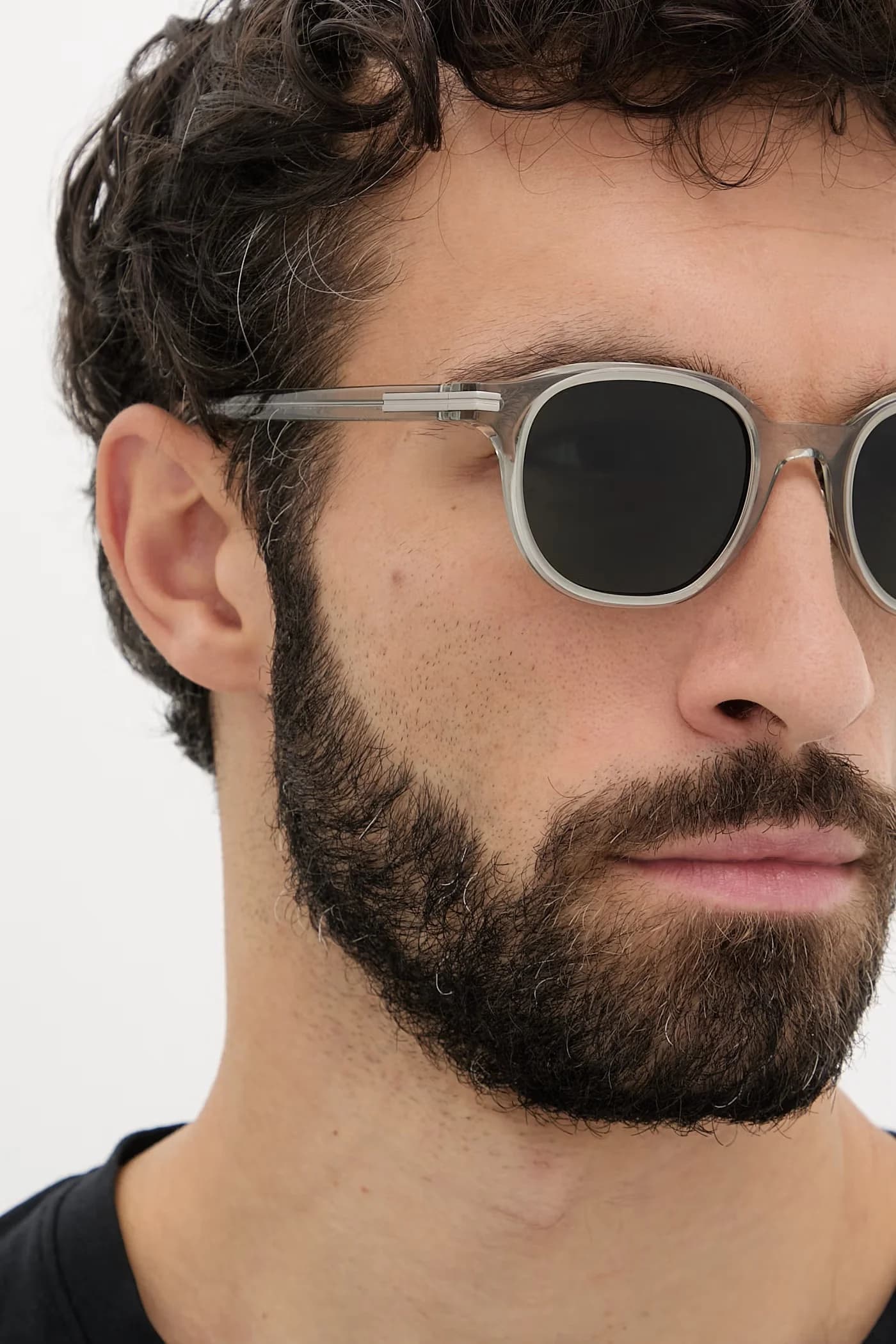 Солнцезащитные очки - фото 3