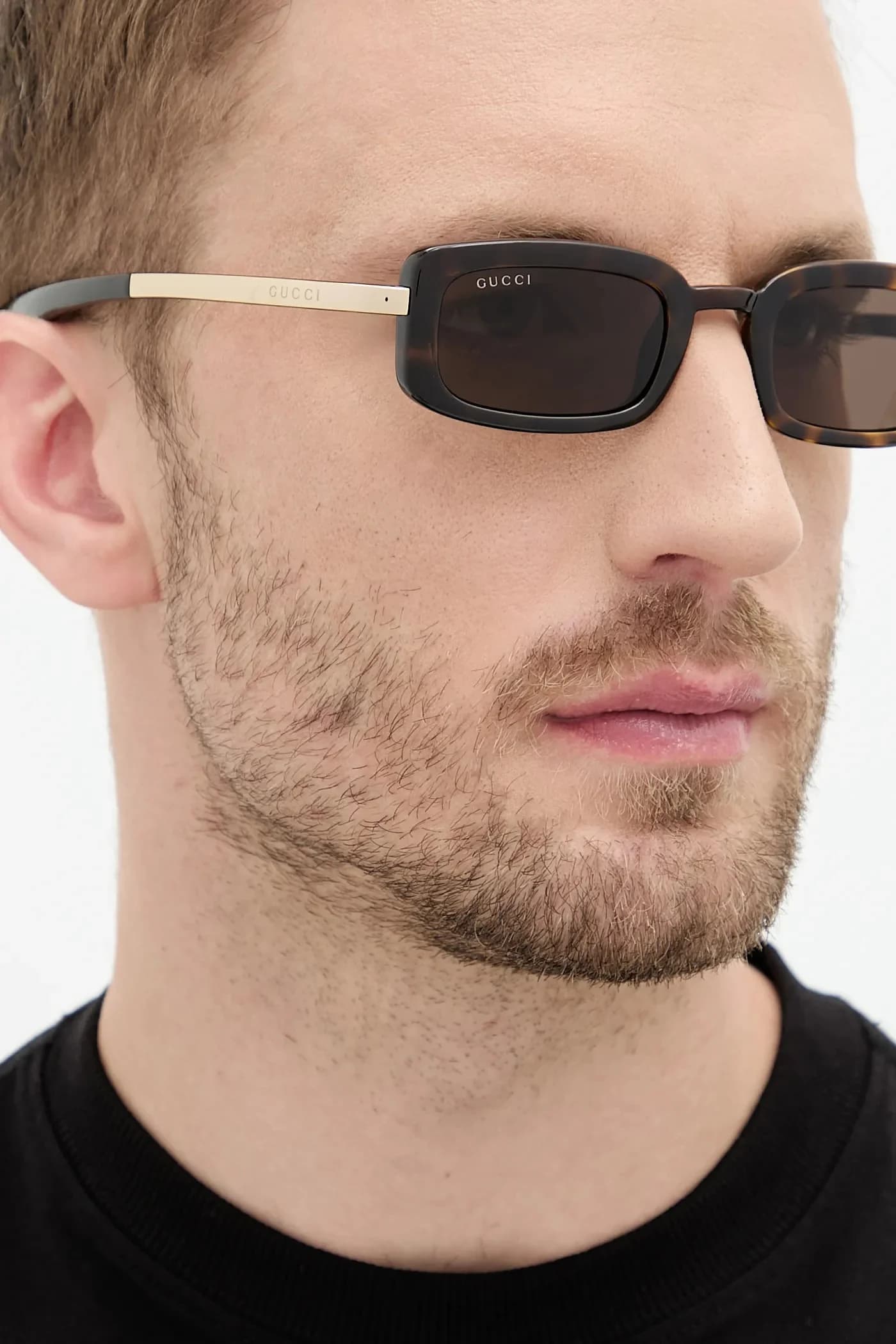 Солнцезащитные очки - фото 6