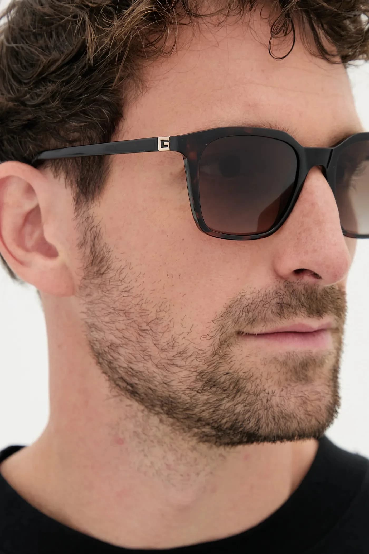 Солнцезащитные очки - фото 7