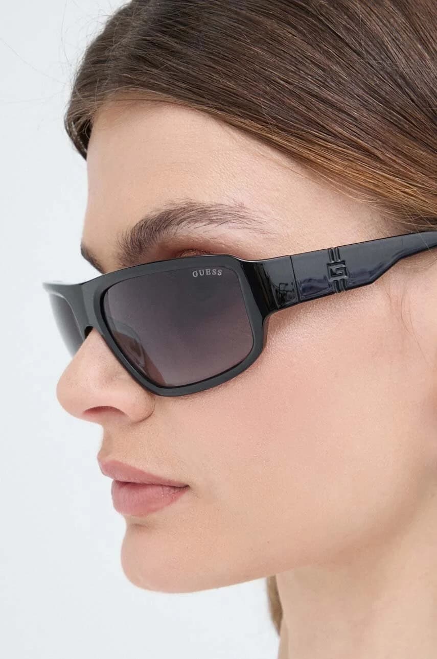 Солнцезащитные очки - фото 4