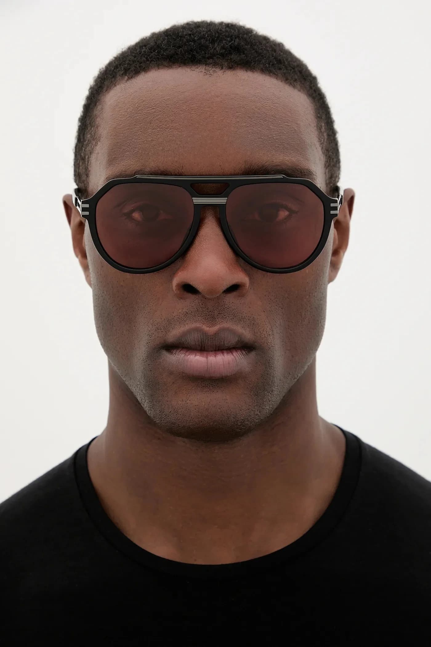 Солнцезащитные очки - фото 6