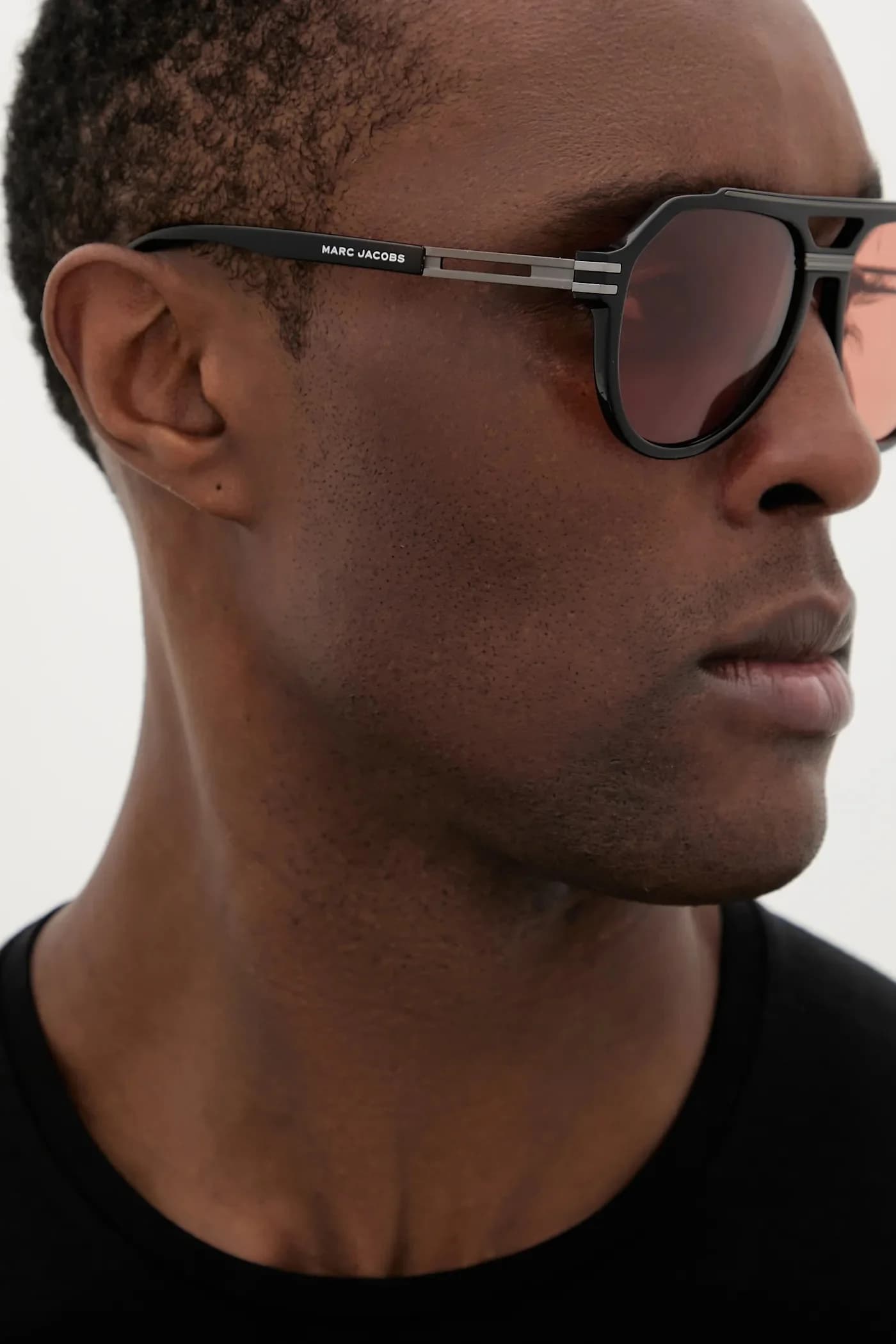 Солнцезащитные очки - фото 7