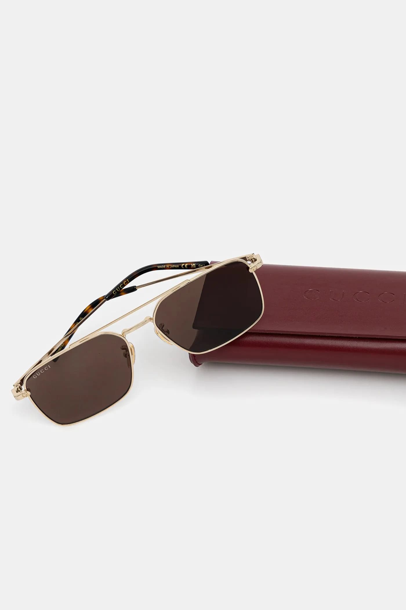 Солнцезащитные очки - фото 4