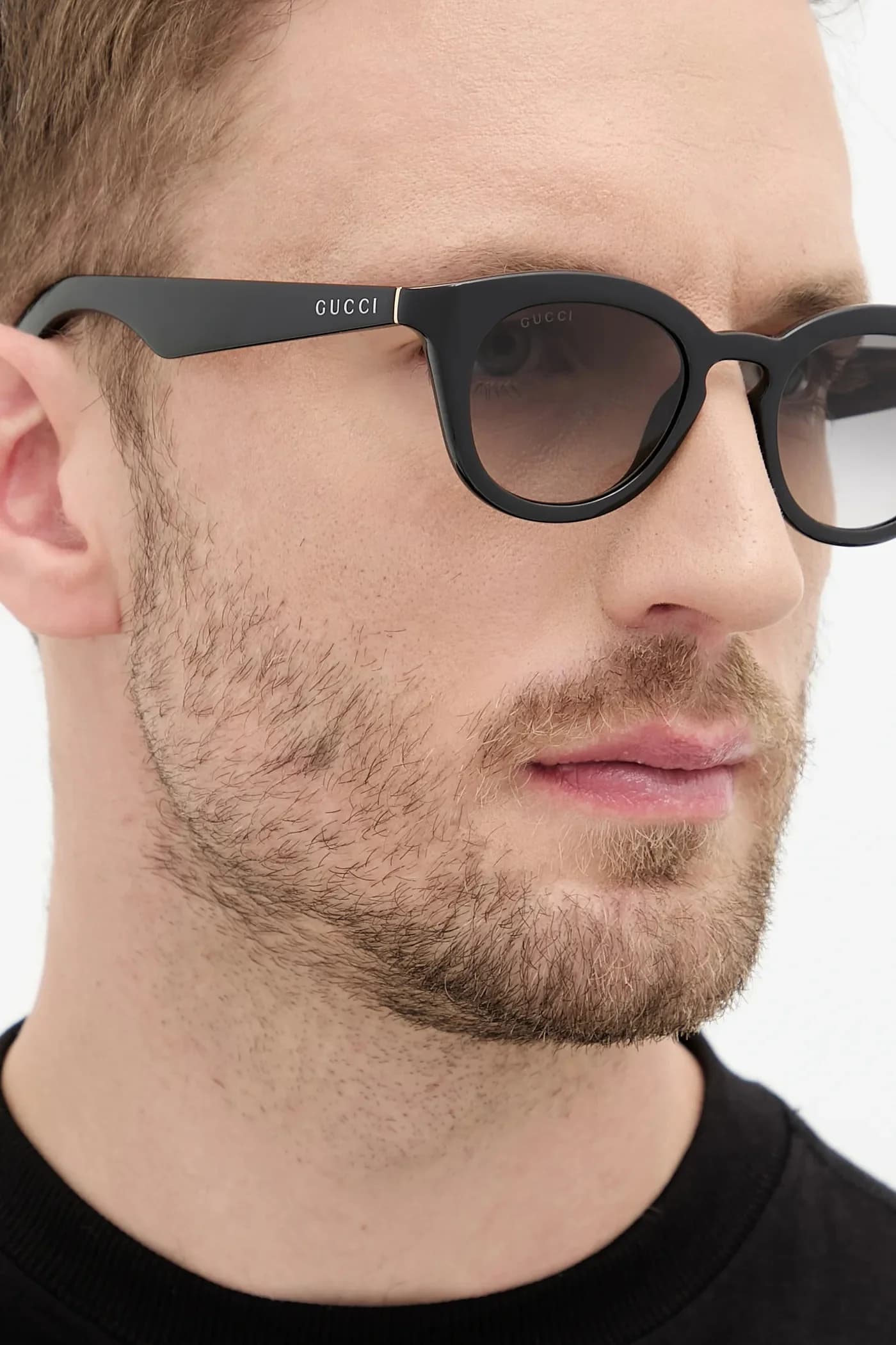 Солнцезащитные очки - фото 6