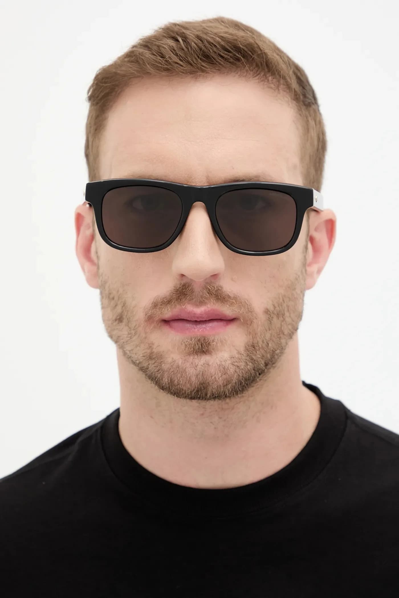 Солнцезащитные очки - фото 5