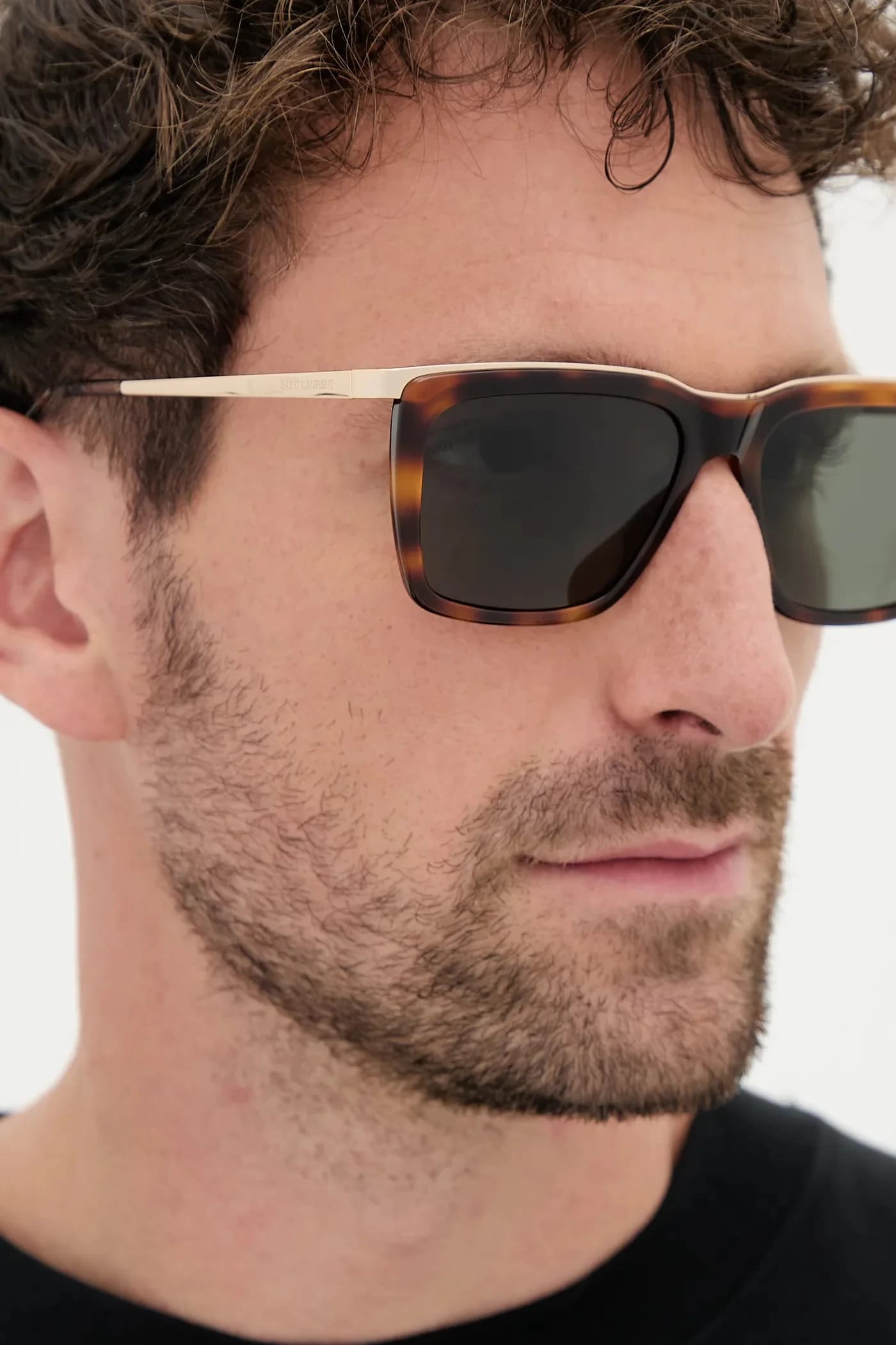 Солнцезащитные очки - фото 6