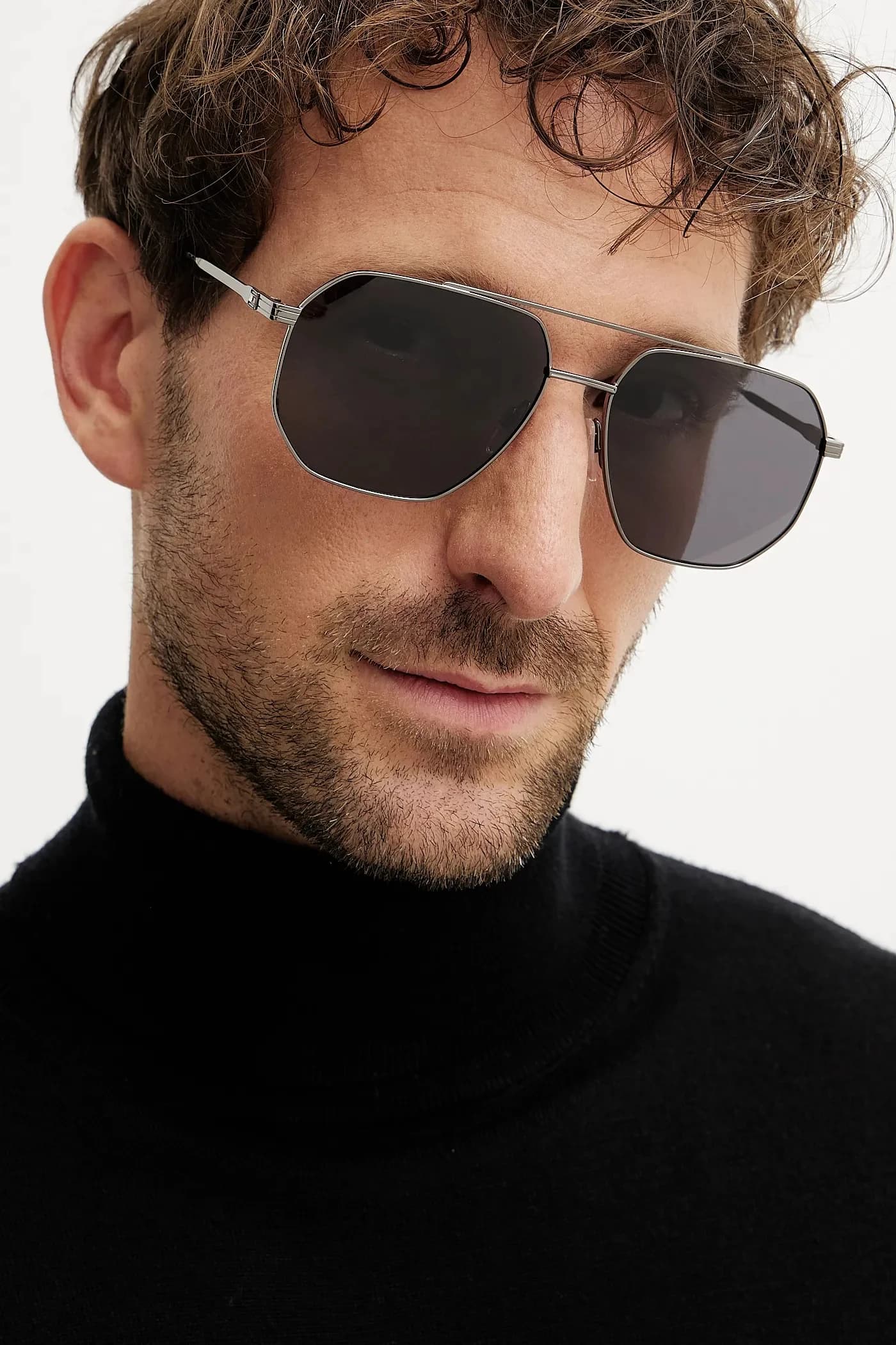 Солнцезащитные очки - фото 7