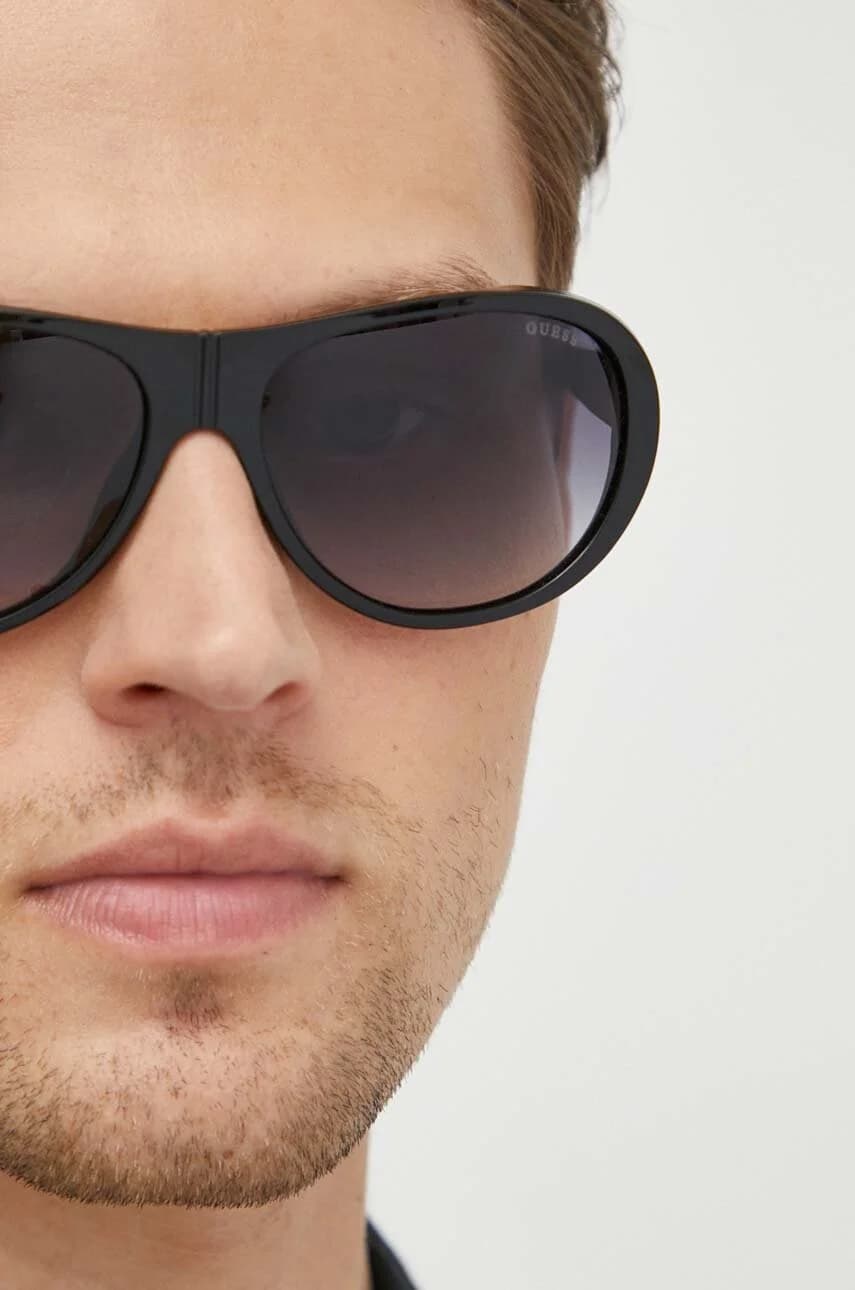 Солнцезащитные очки - фото 5