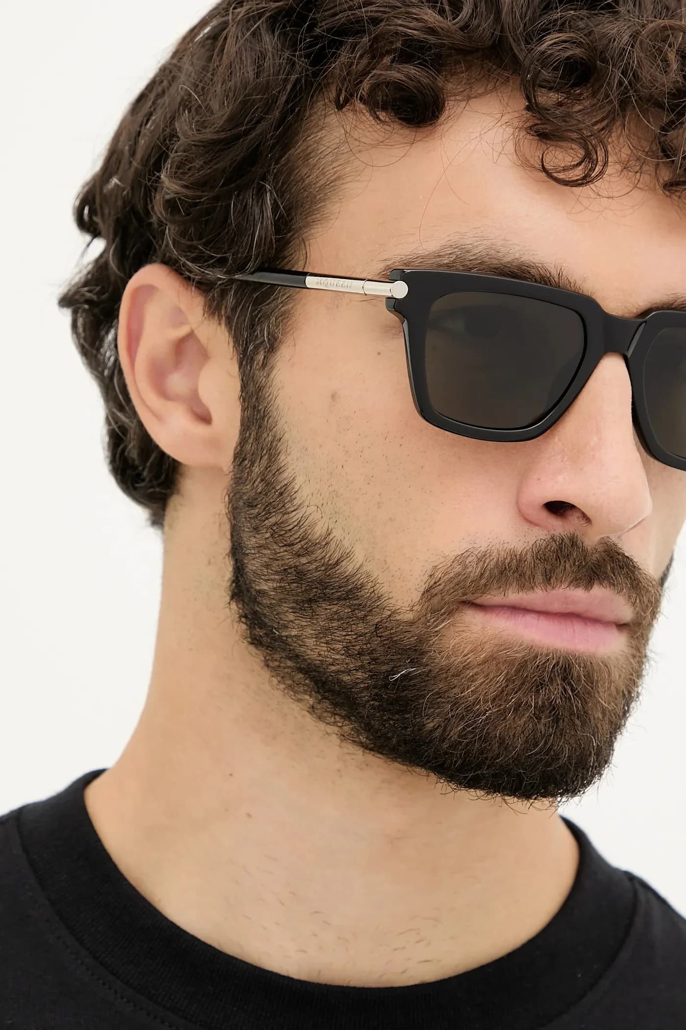 Солнцезащитные очки - фото 6