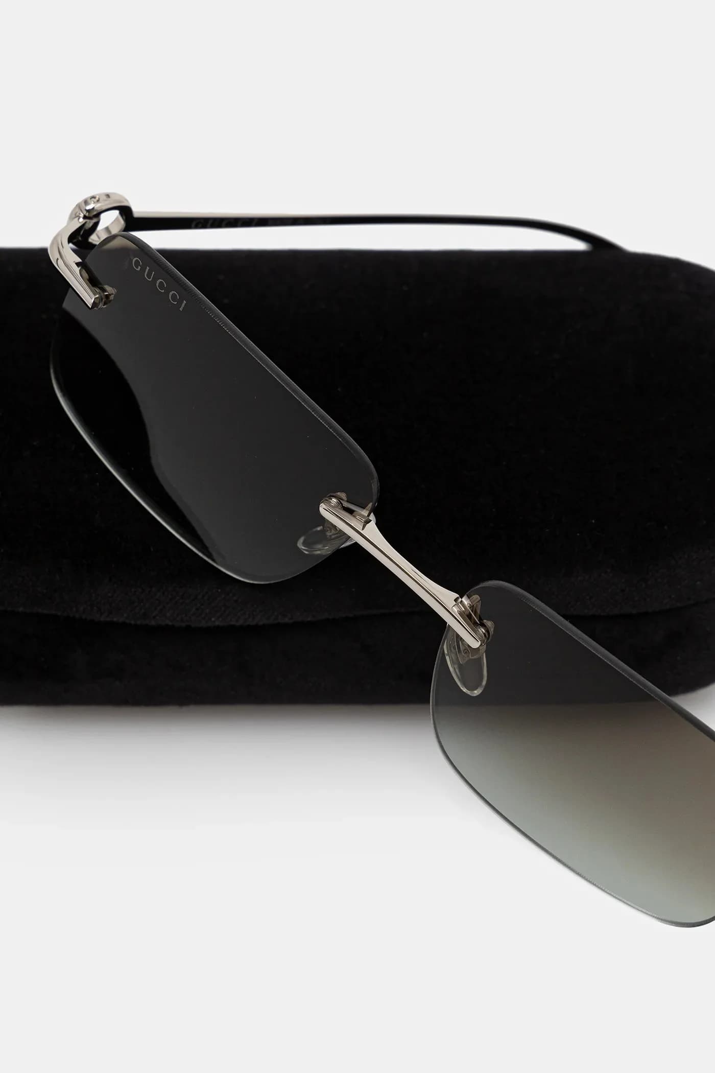 Солнцезащитные очки - фото 5