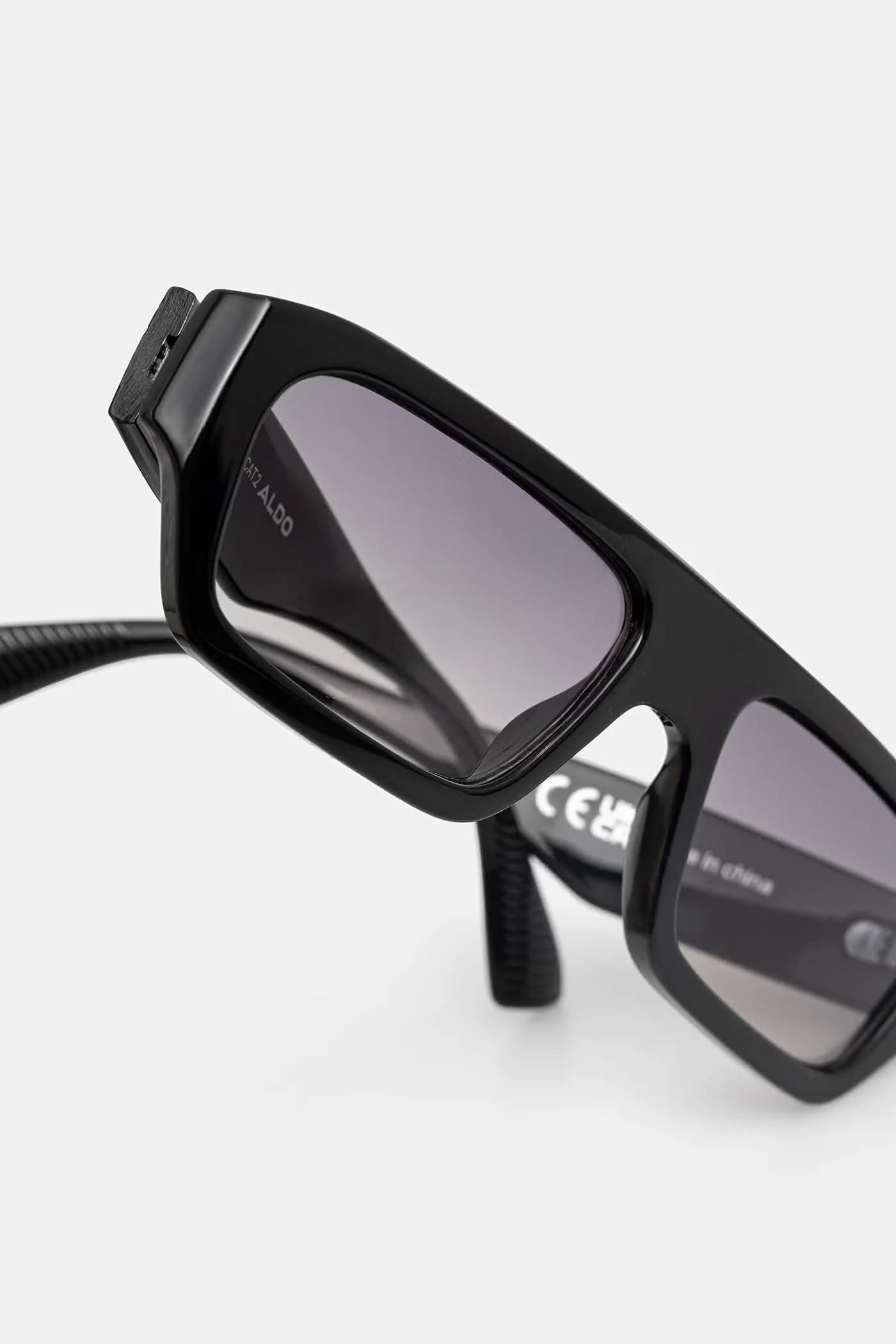 солнцезащитные очки CLYDEE - фото 3