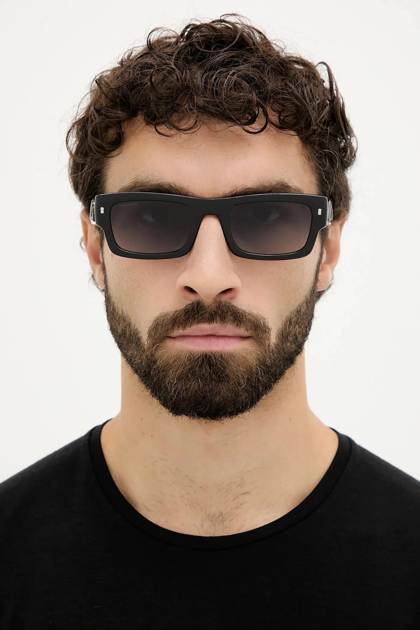 Солнцезащитные очки - фото 8