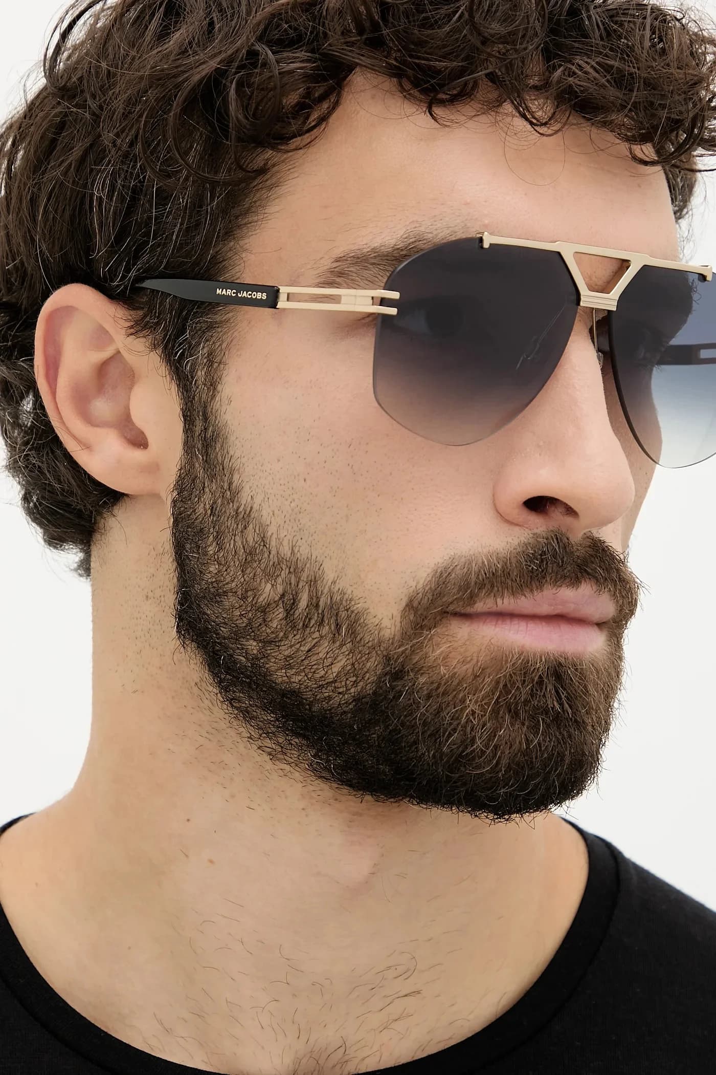 Солнцезащитные очки - фото 7