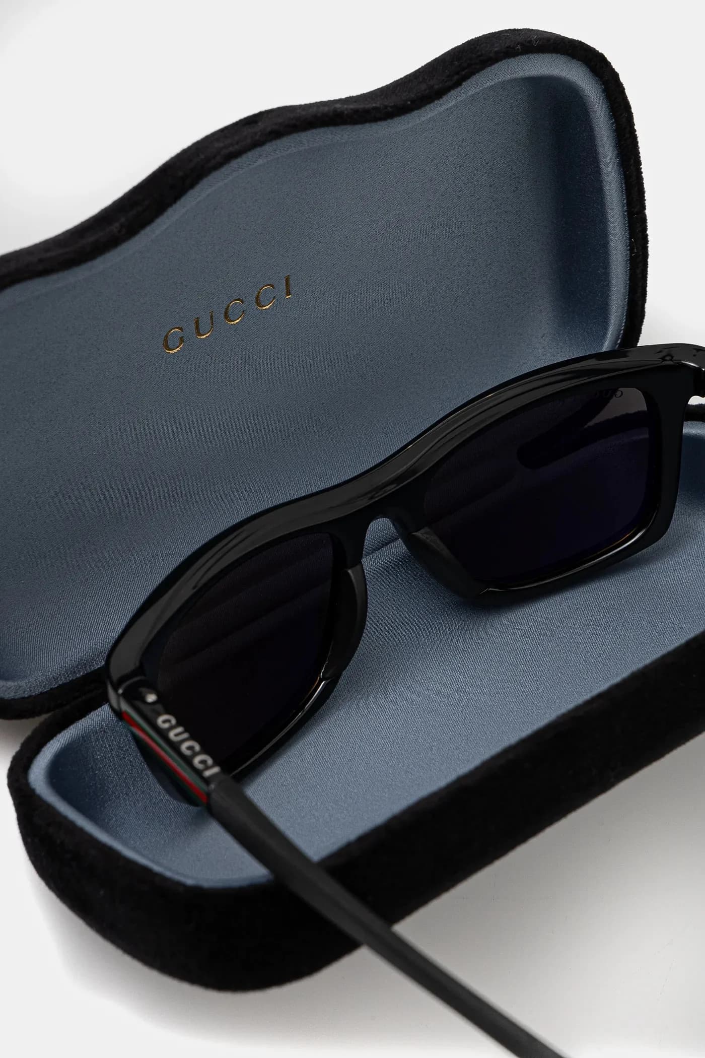 Солнцезащитные очки - фото 4