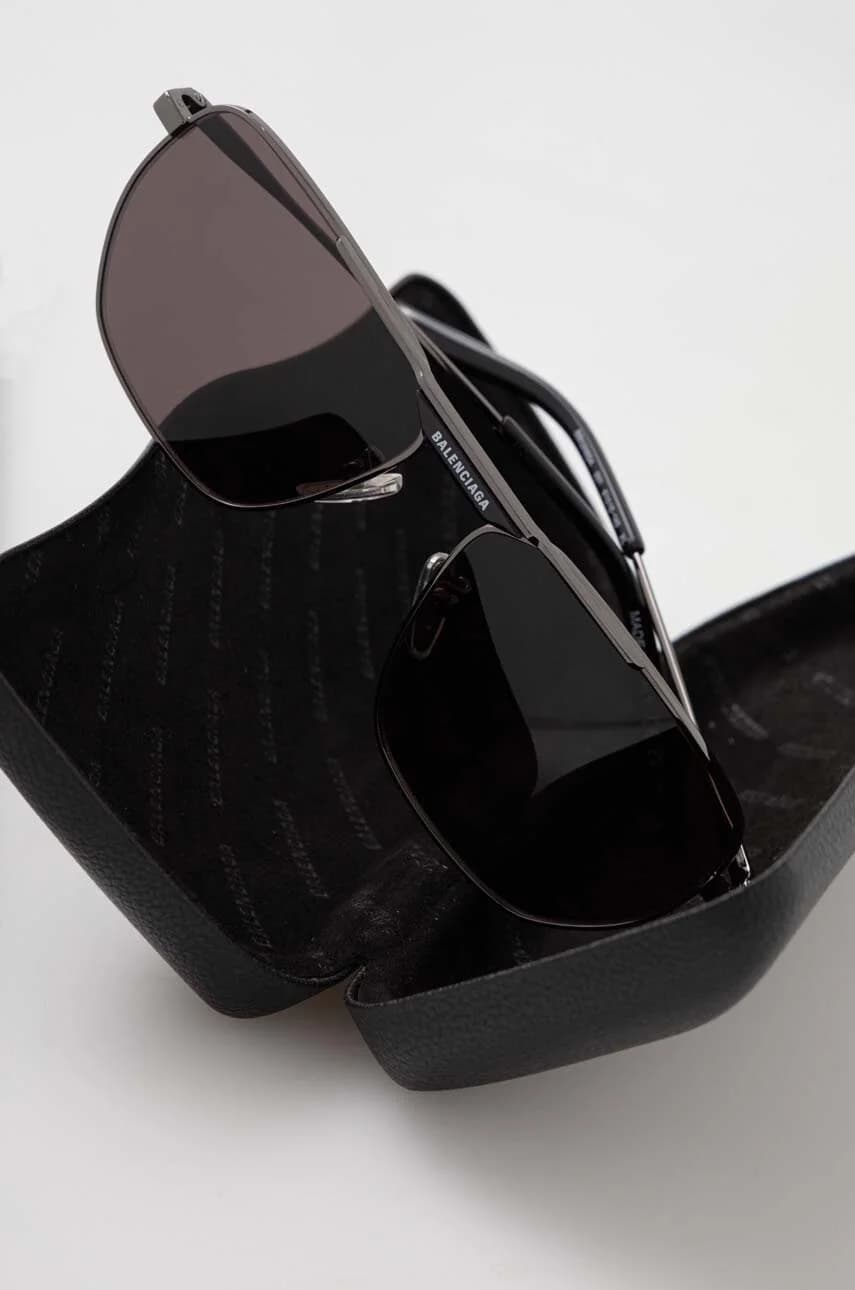 Солнцезащитные очки - фото 4