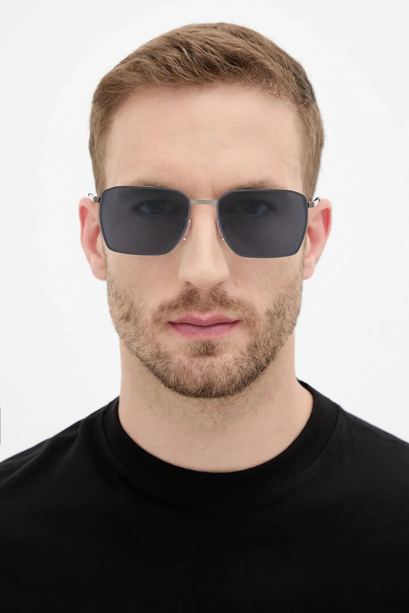 Солнцезащитные очки - фото 5