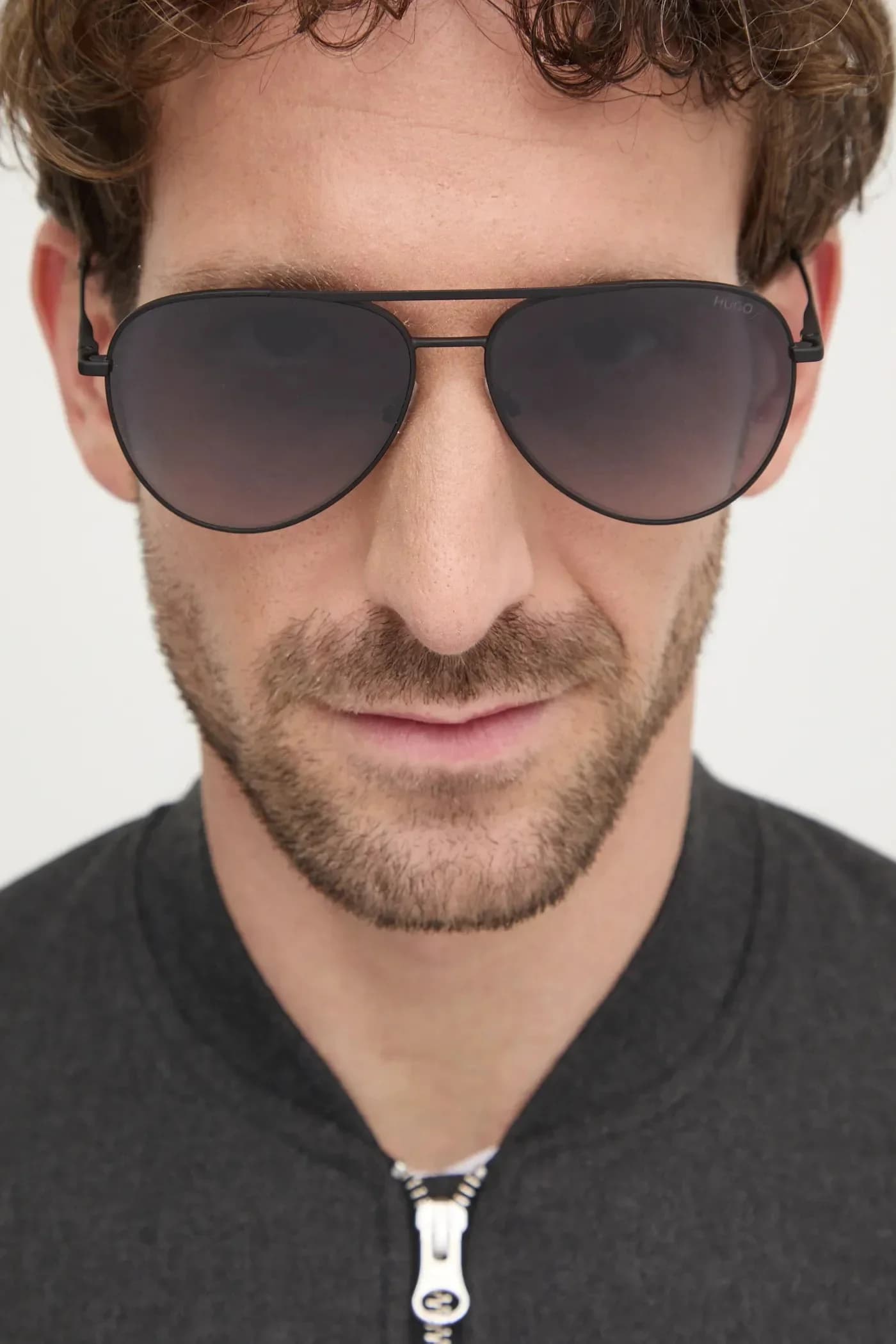 Солнцезащитные очки - фото 2