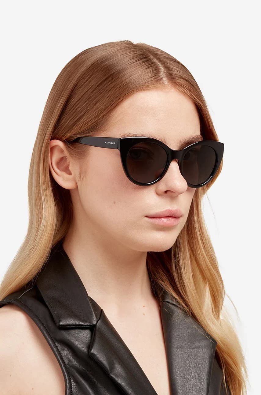 Солнцезащитные очки - фото 7