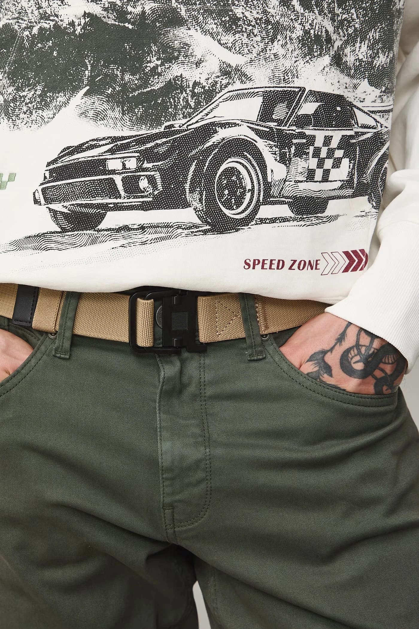 Мужской ремень из тесьмы