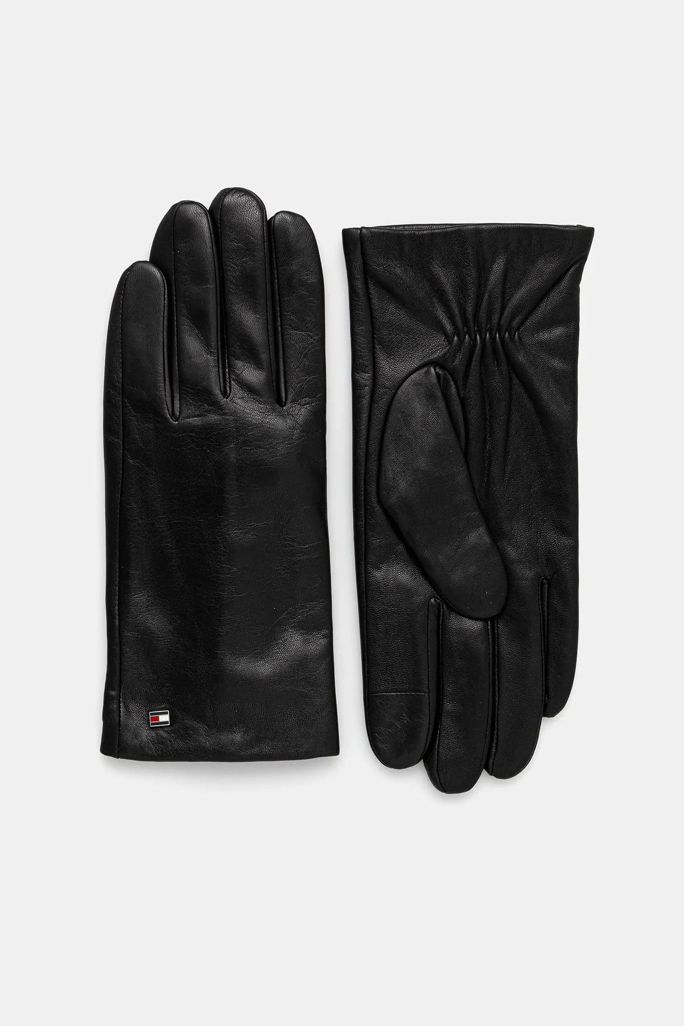 Кожаные перчатки