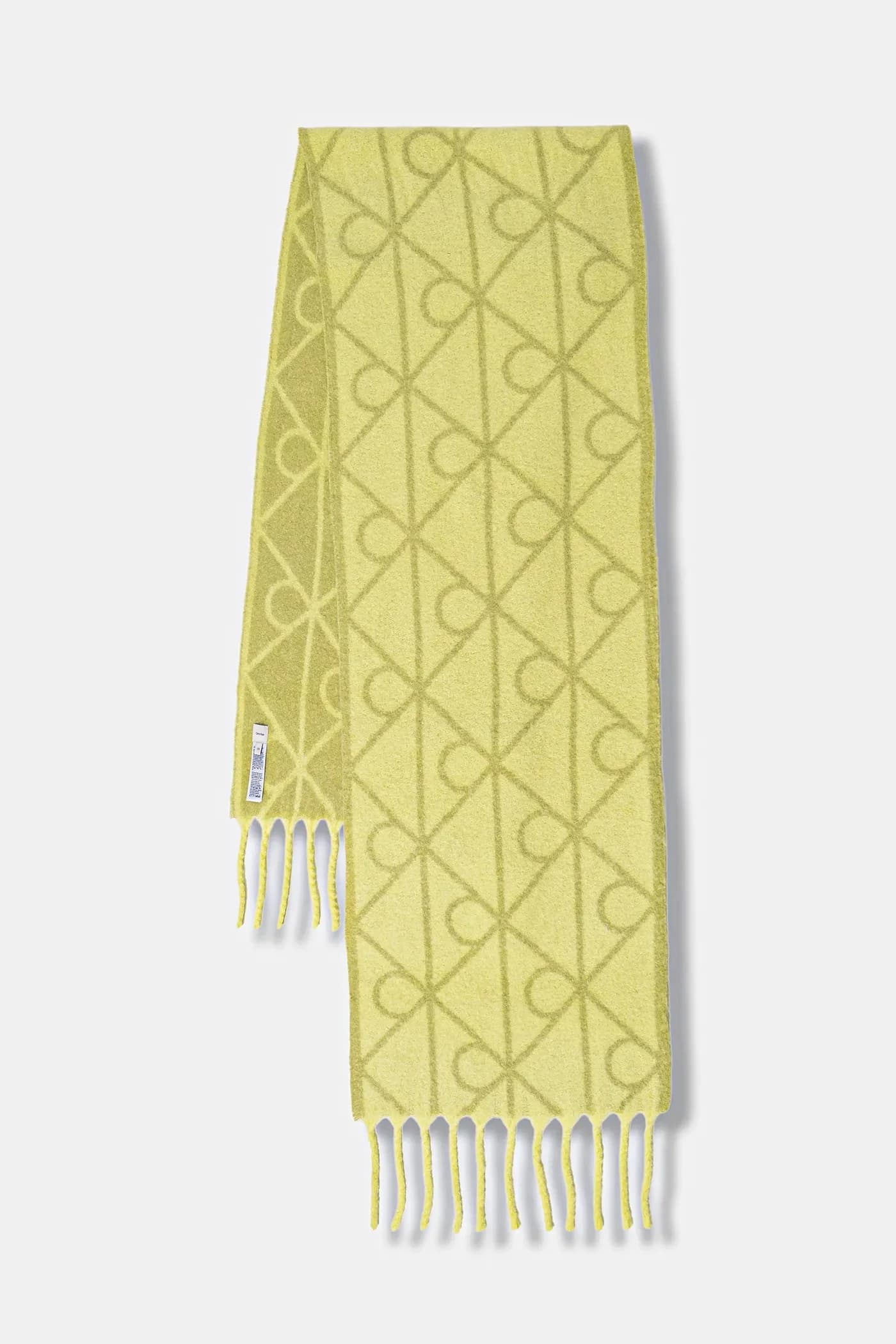 Шарф с шерстью