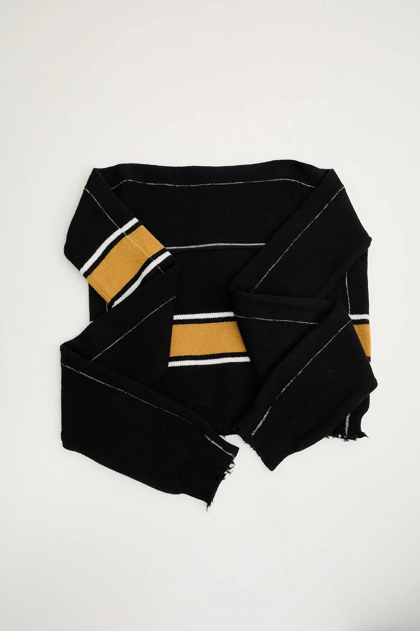 Вязаный свитер-шарф - фото 5