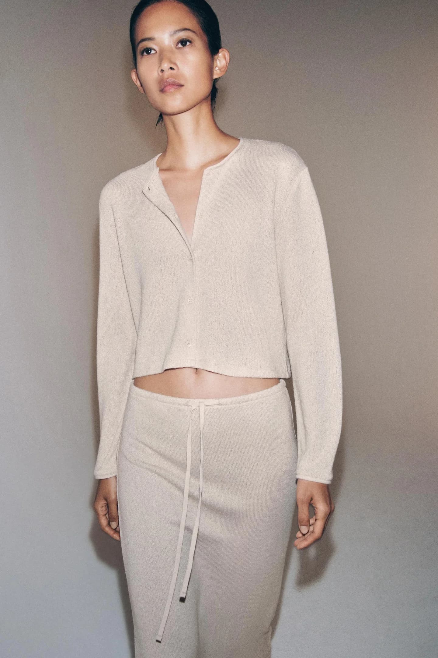 КАРДИГАН С ДЛИННЫМ РУКАВОМ И ПУГОВИЦАМИ - фото 2