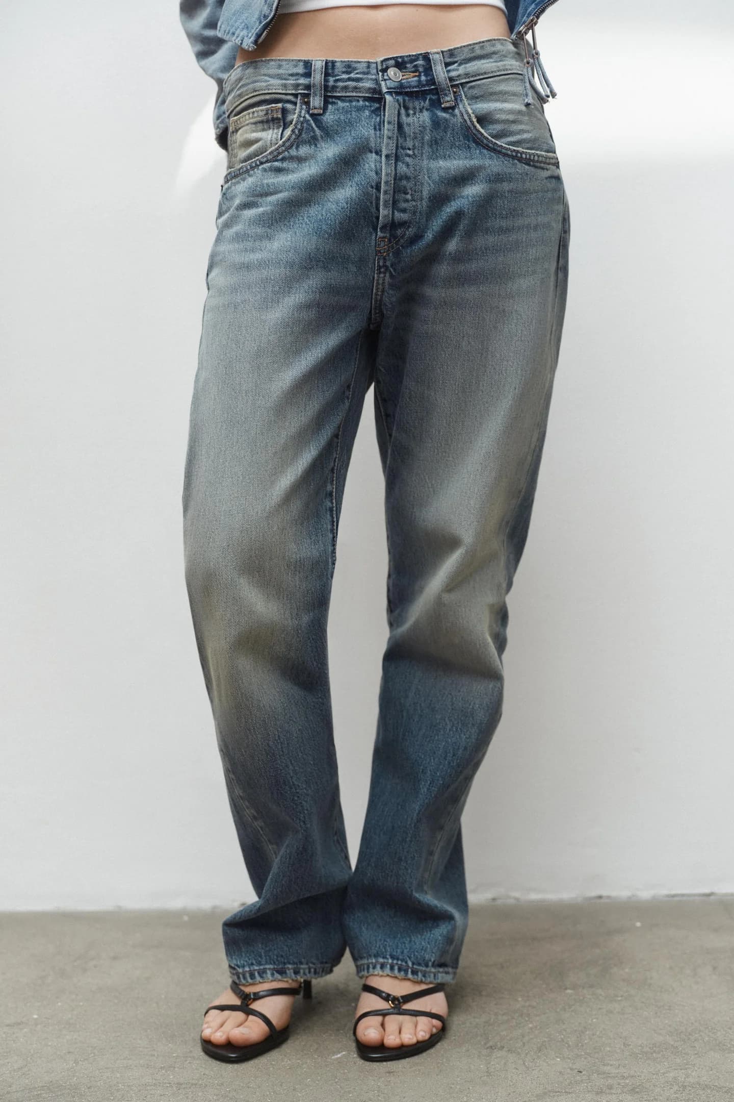 ДЖИНСЫ БОЙФРЕНД со средней талией - фото 3