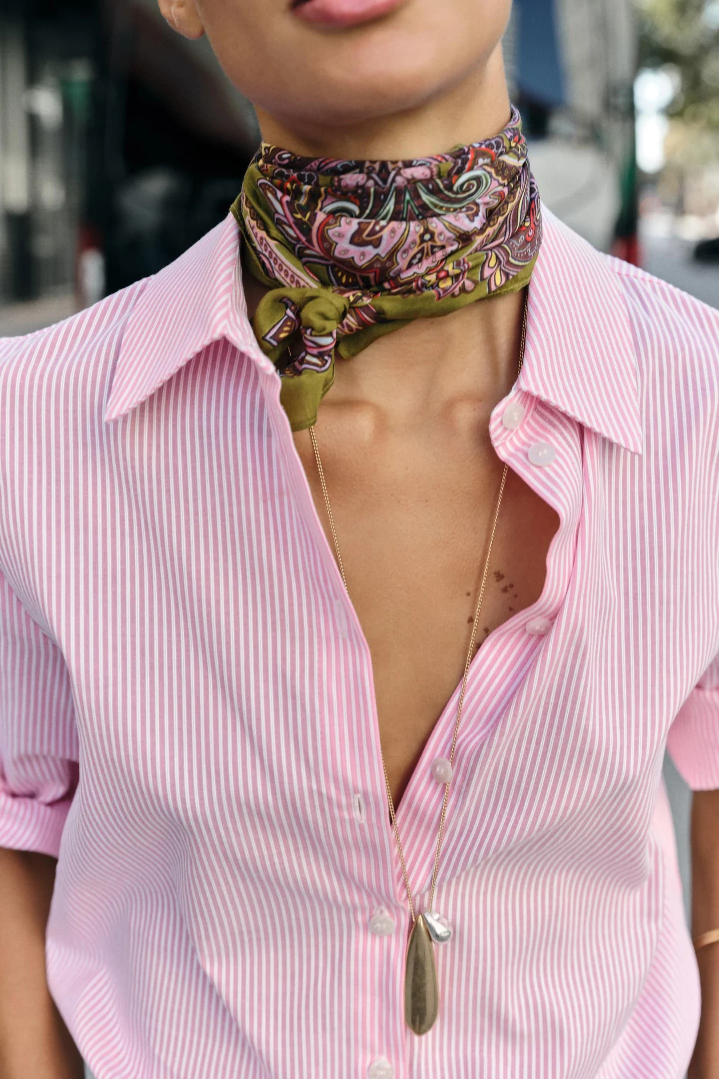 ШАРФ ИЗ СМЕСИ ВИСКОЗЫ И ШЕЛКА С ТУРЕЦКИМ УЗОРОМ - фото 3