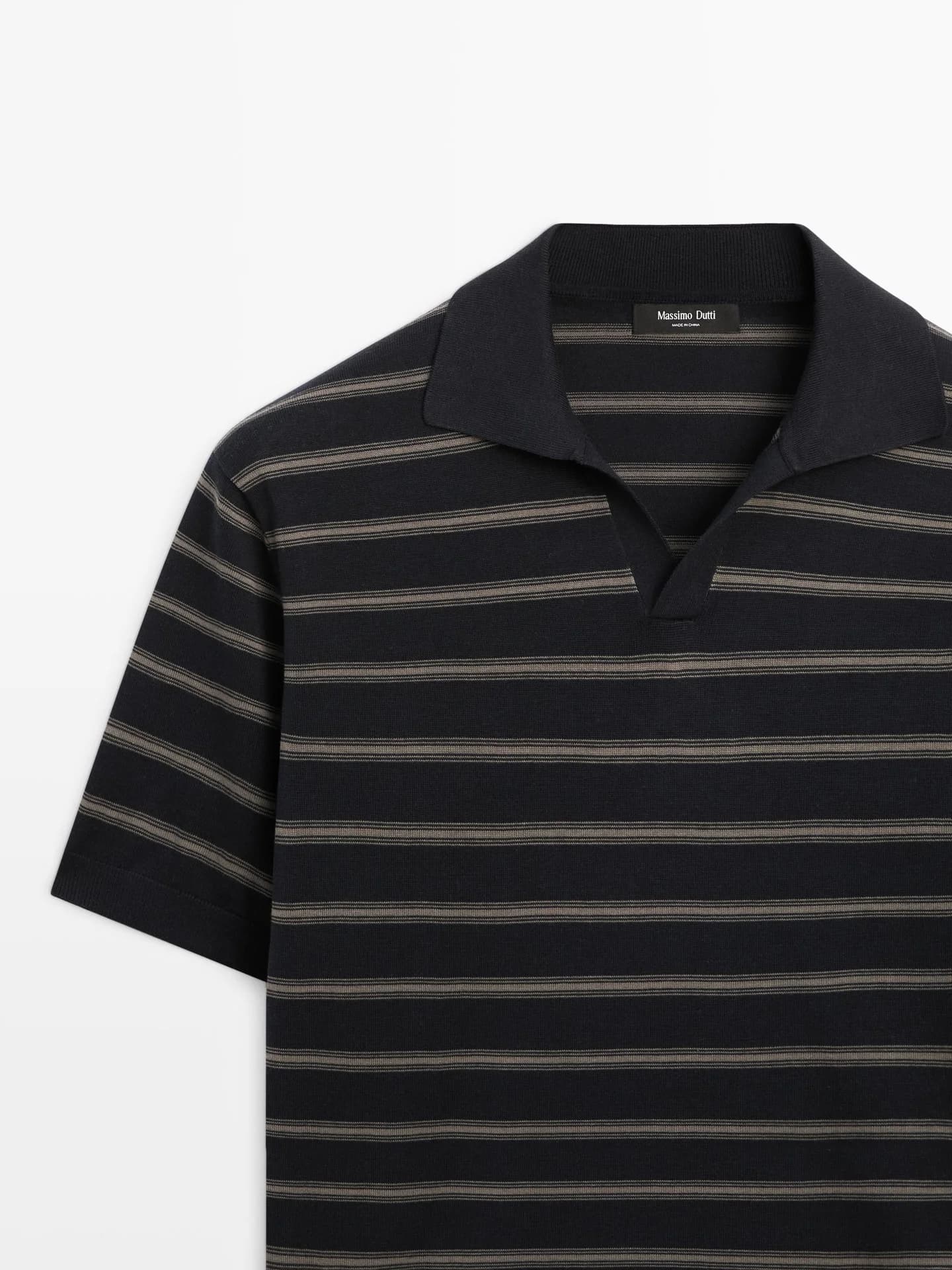 Полосатый вязаный свитер-поло контрастных цветов - фото 7