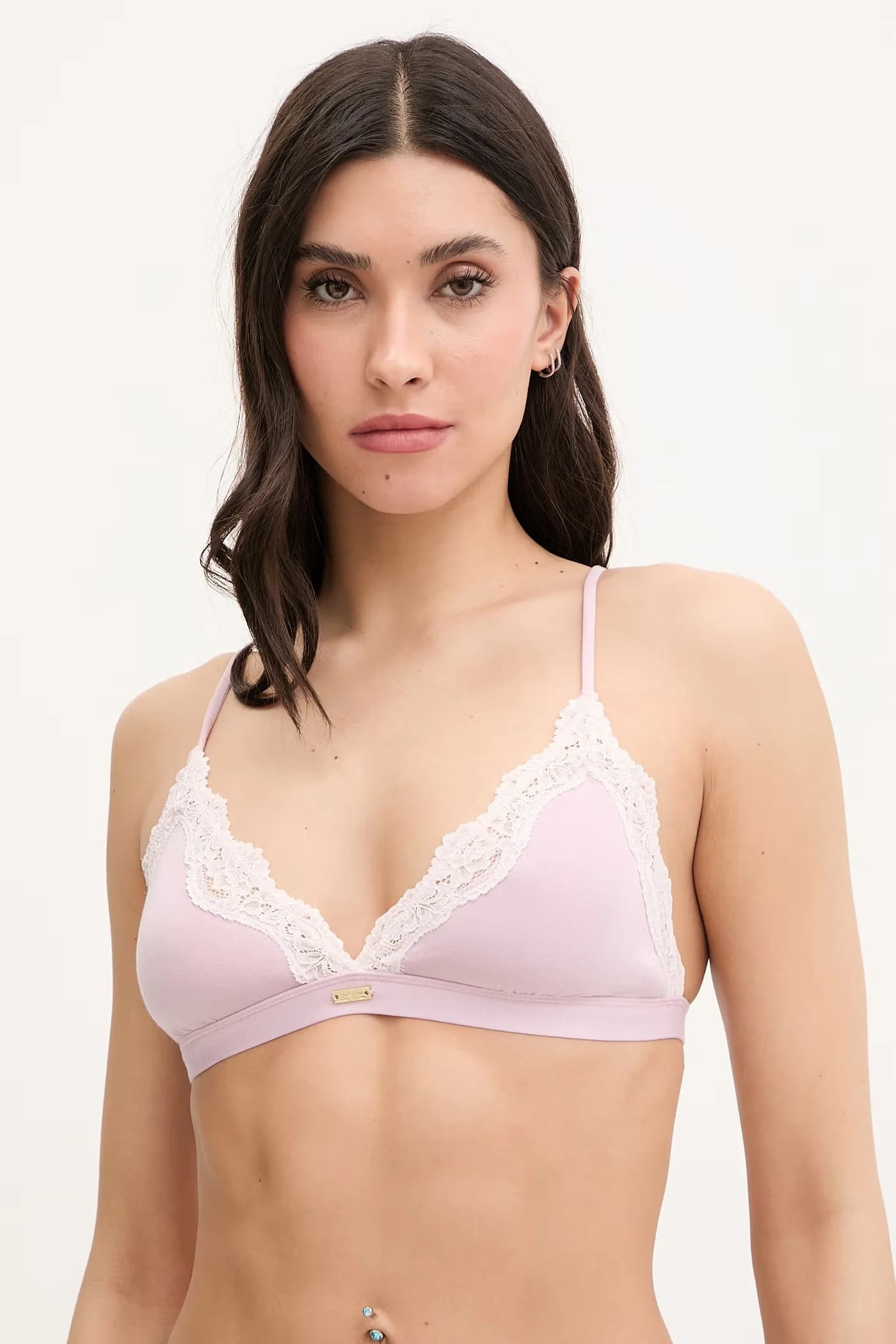 Треугольный бюстгальтер с оттенком шелка