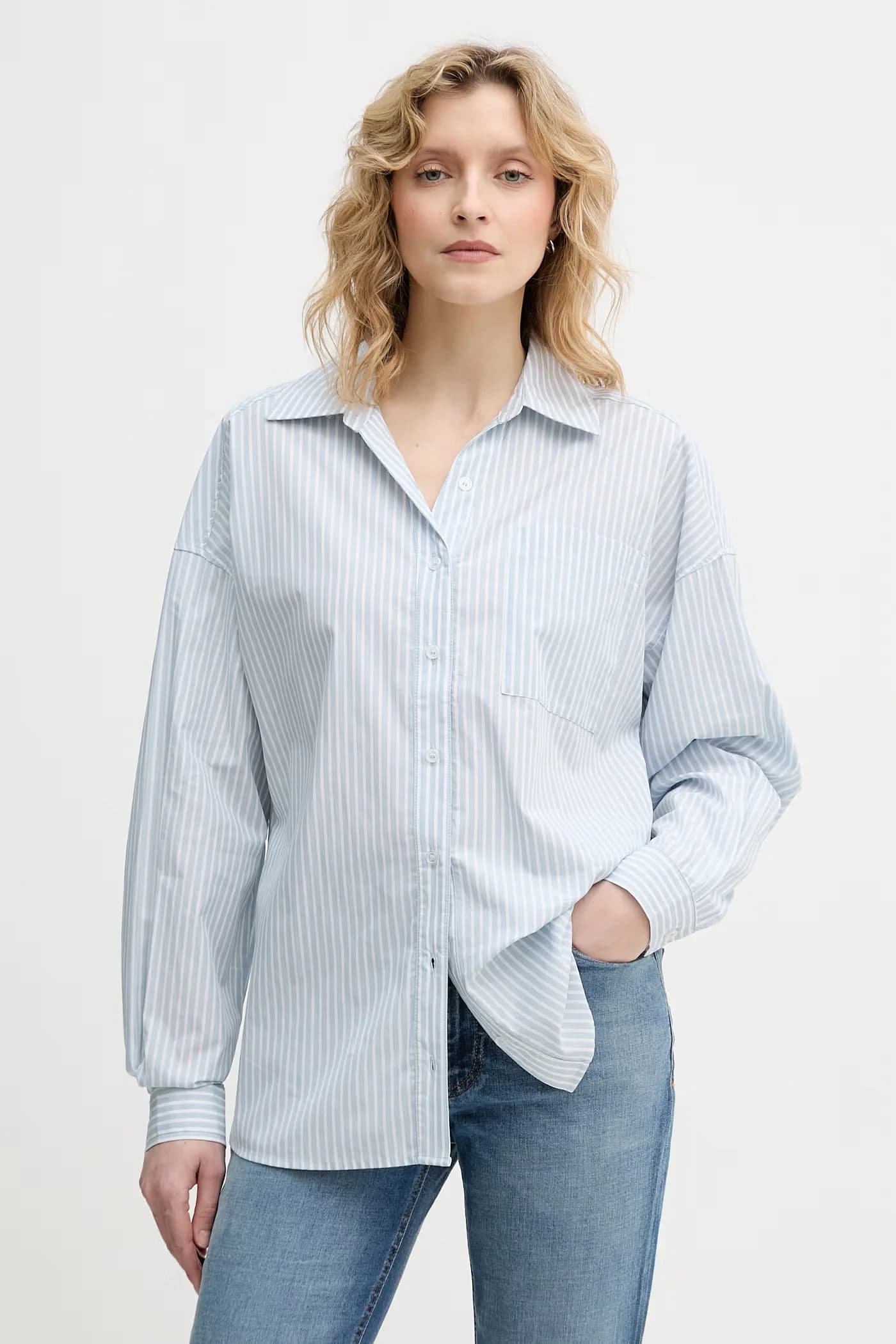 Женская рубашка из вискозы