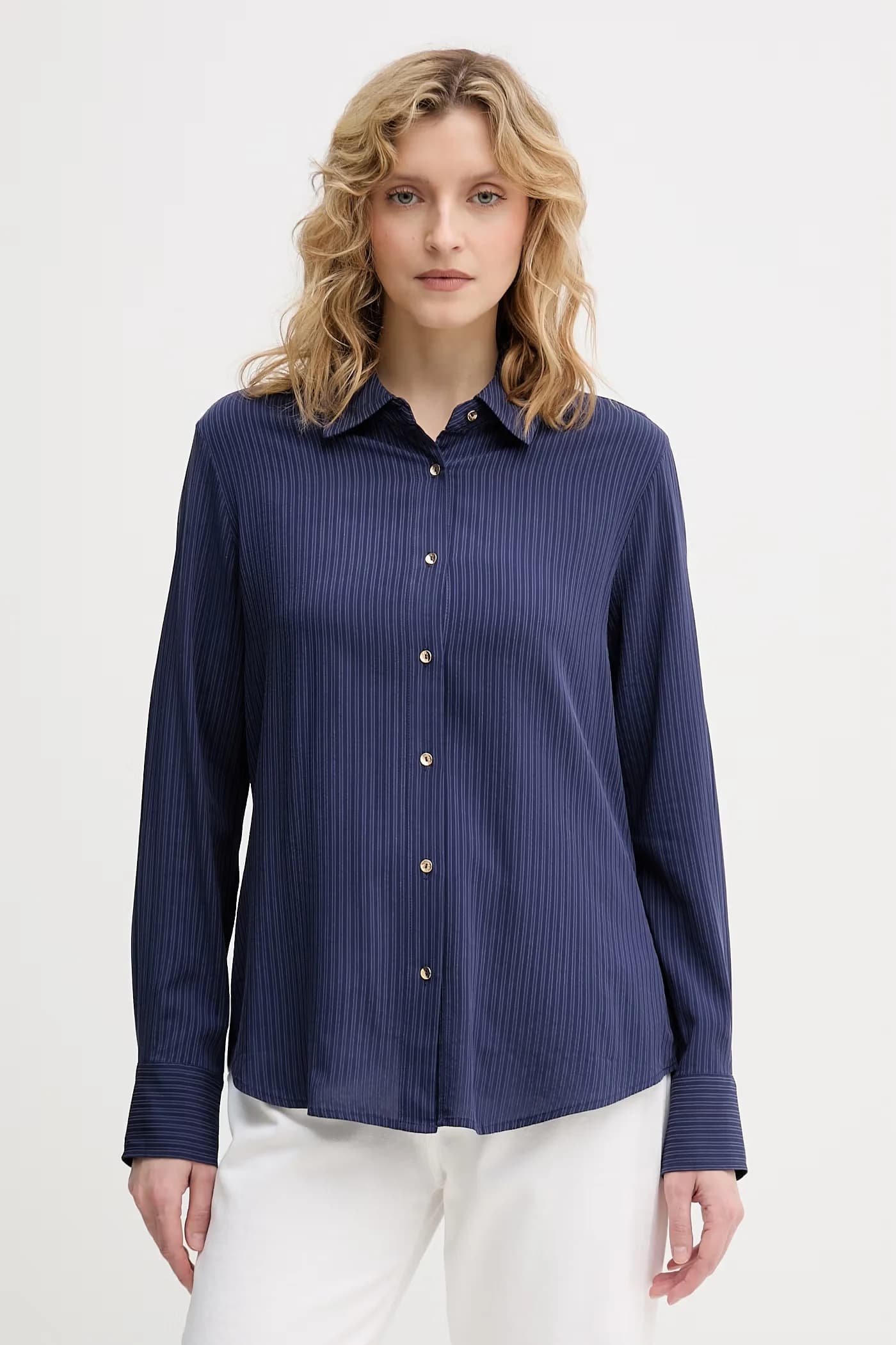 Женская рубашка из вискозы