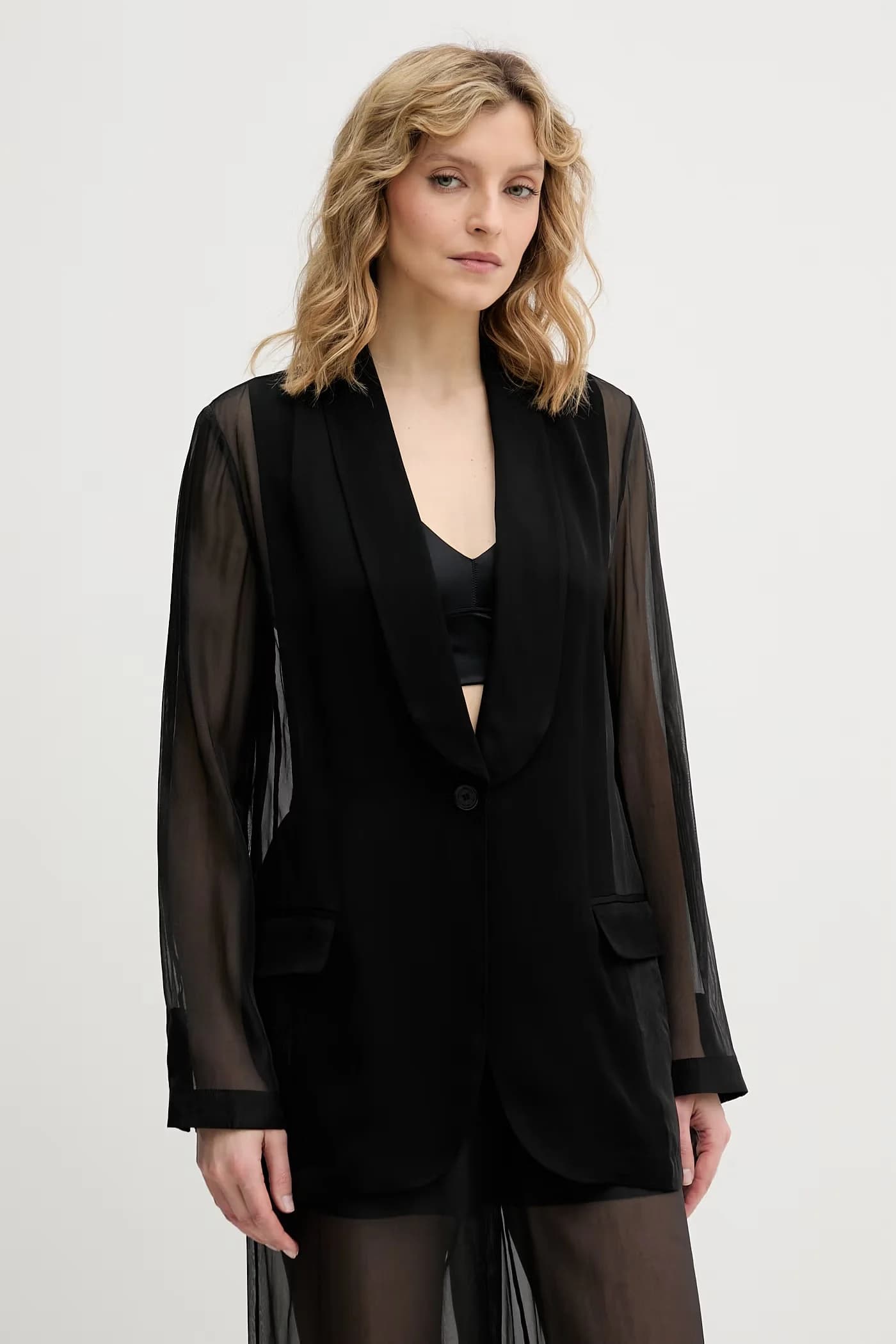 Женская куртка из вискозы