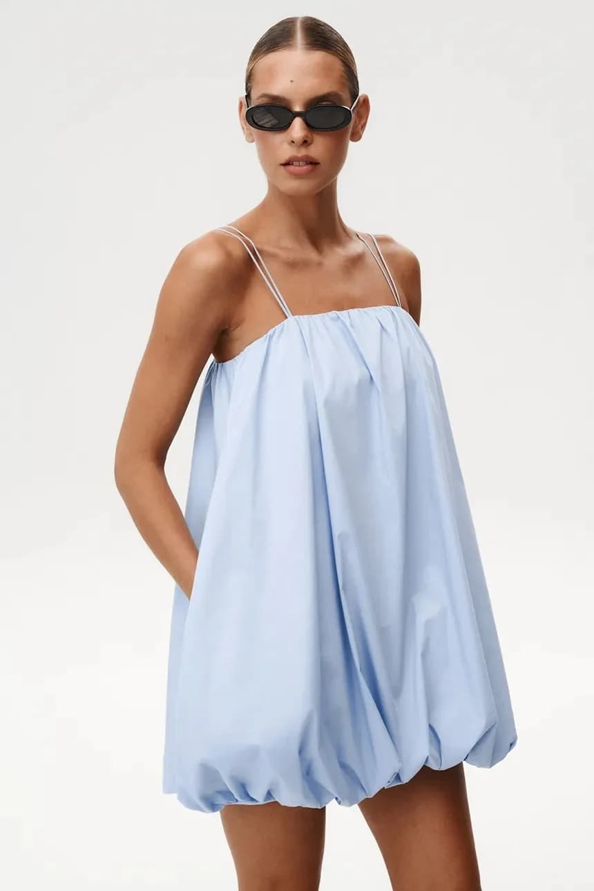 Облачное платье