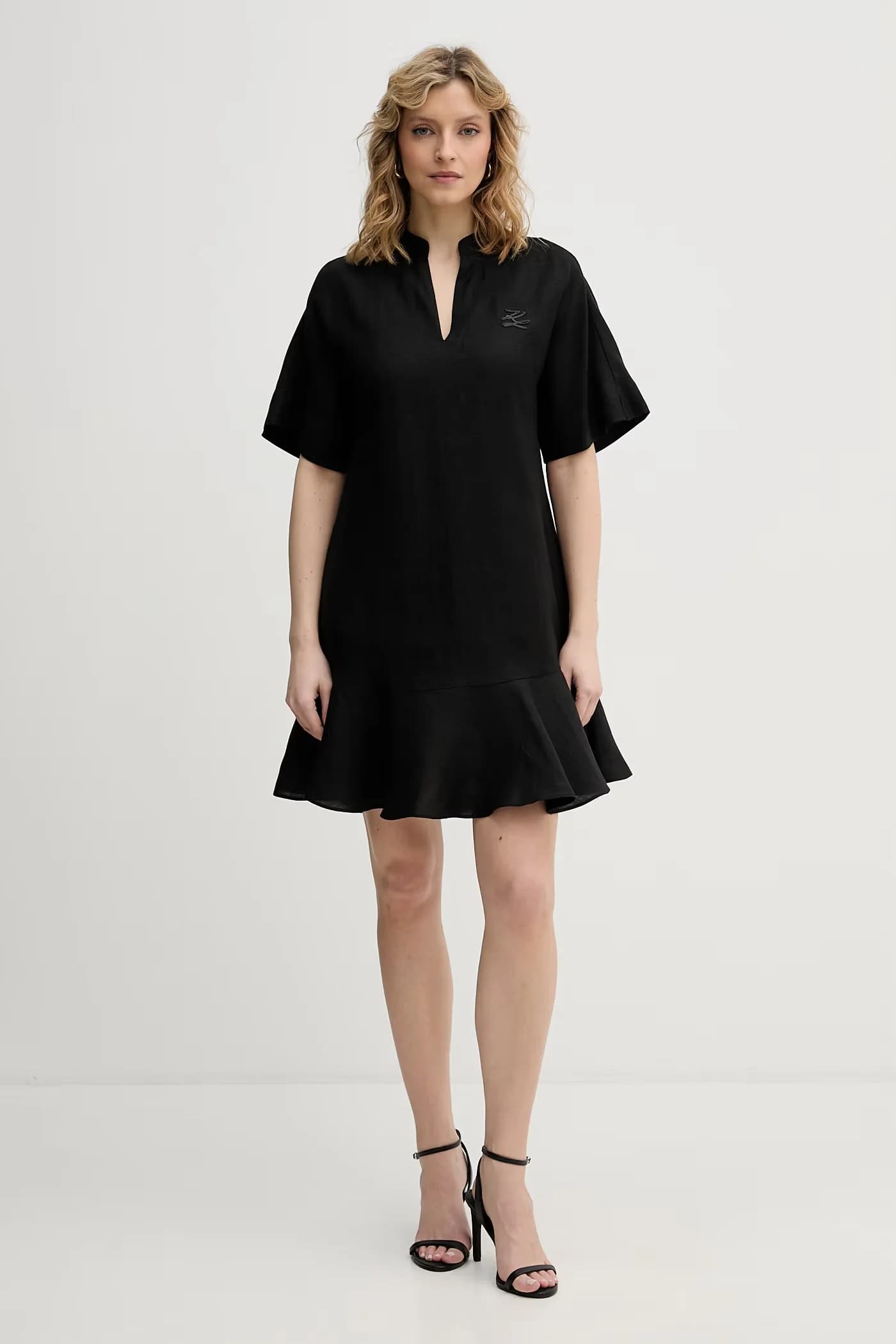 Льняное платье