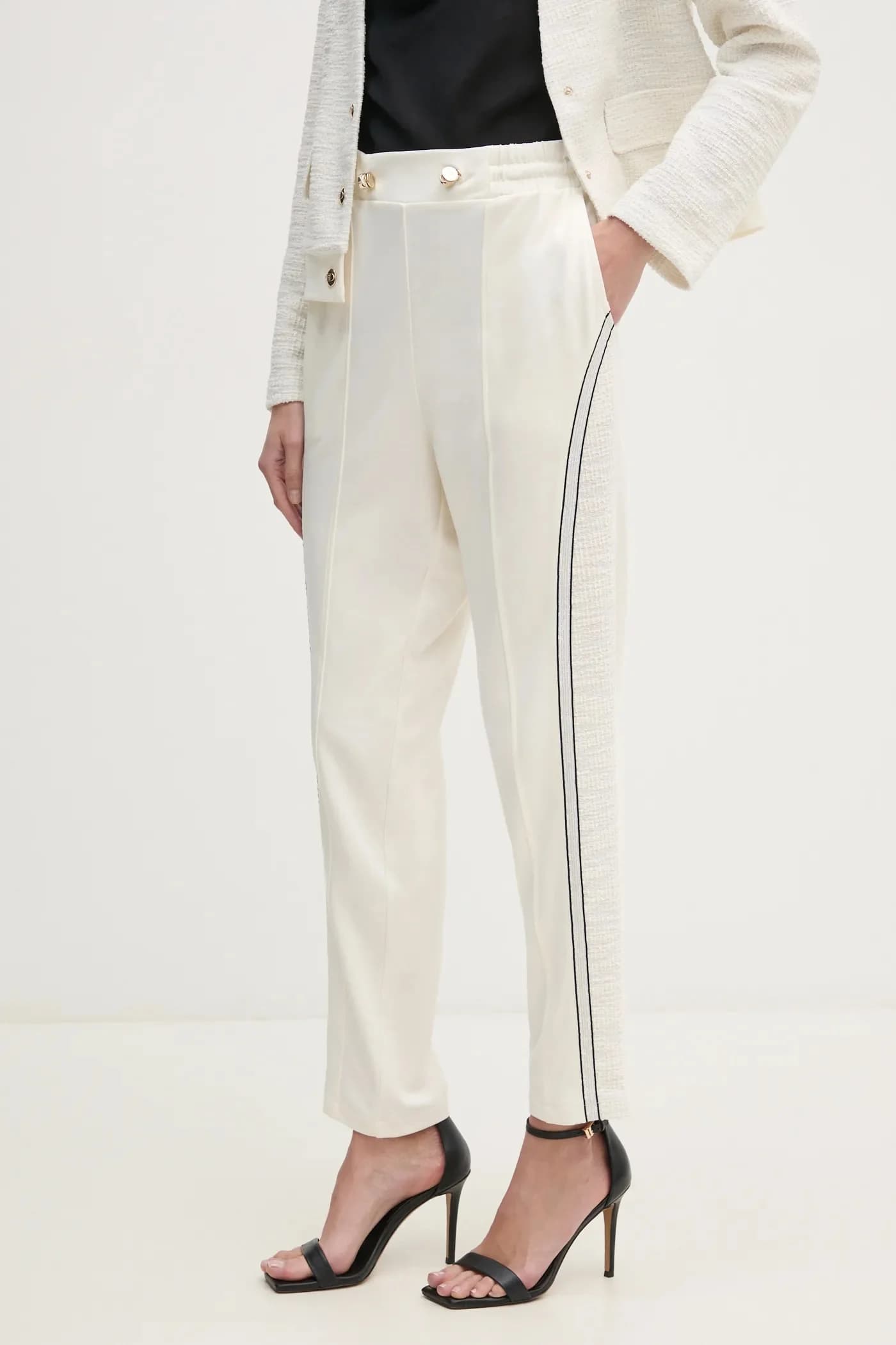 Спортивные штаны