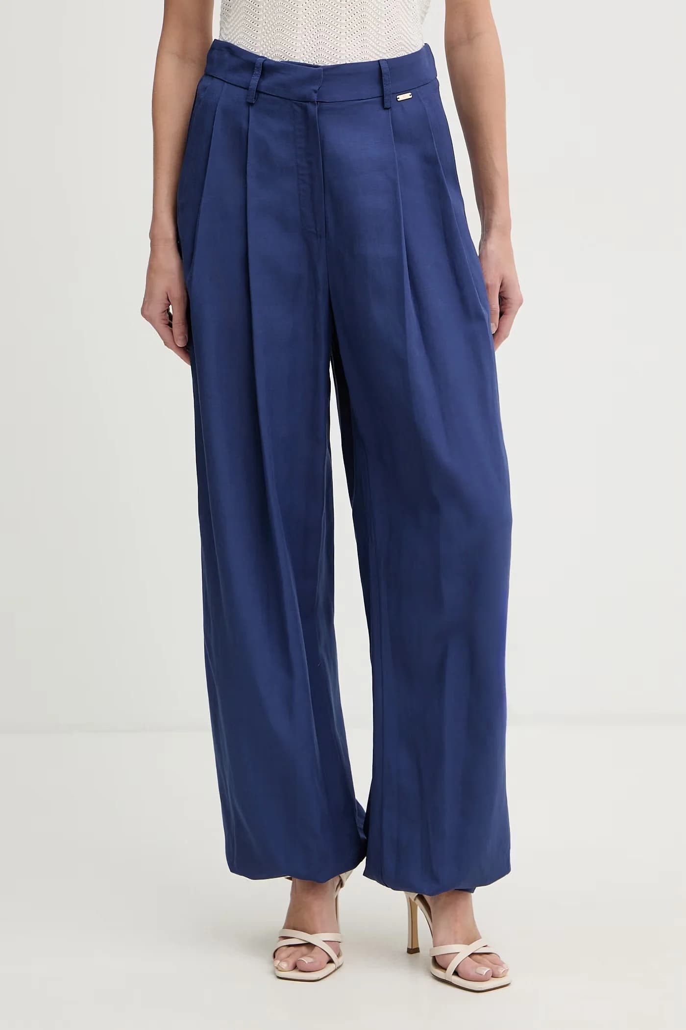 Женские брюки палаццо с льном