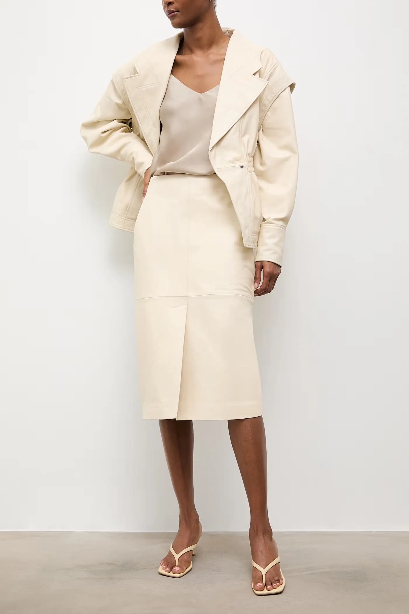 SORA кожаная юбка с разрезом