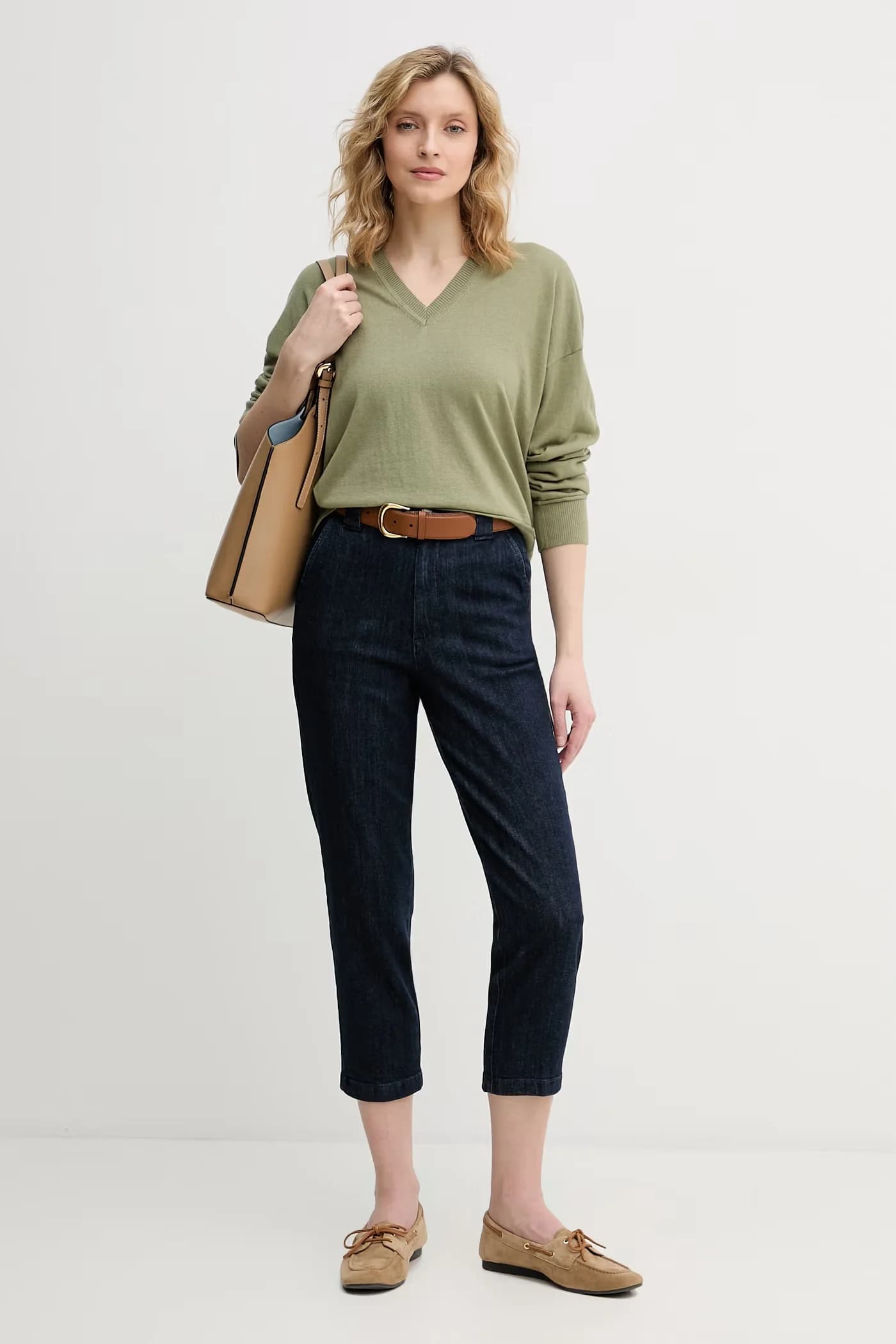 Женский свитер из шерсти - фото 2