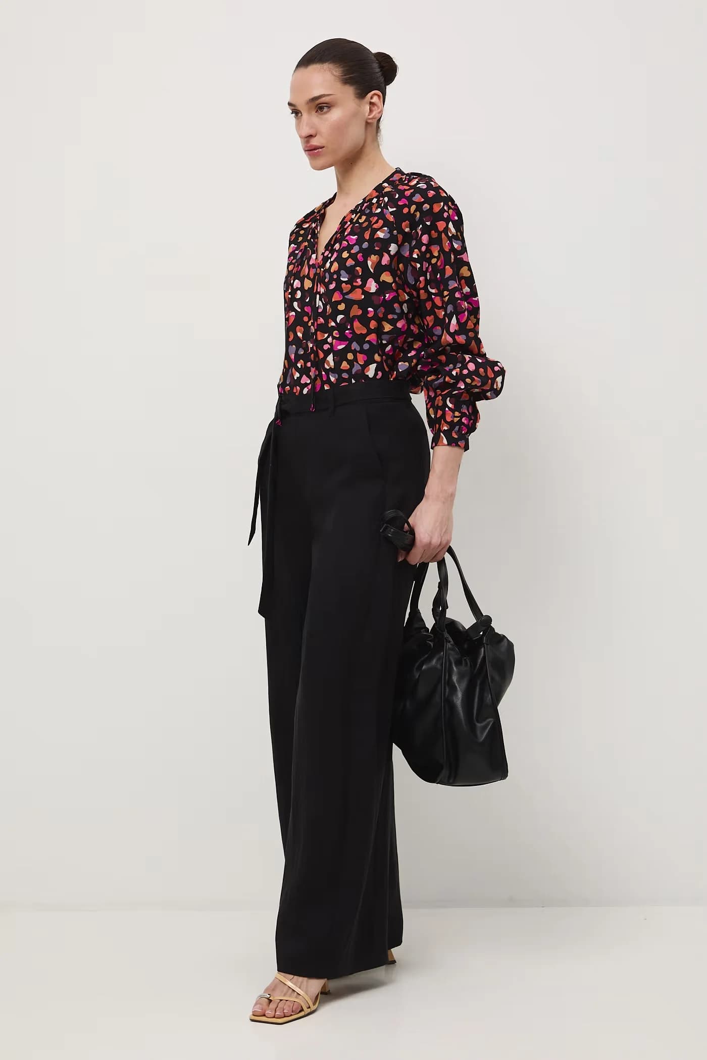 Женская вискозная блузка